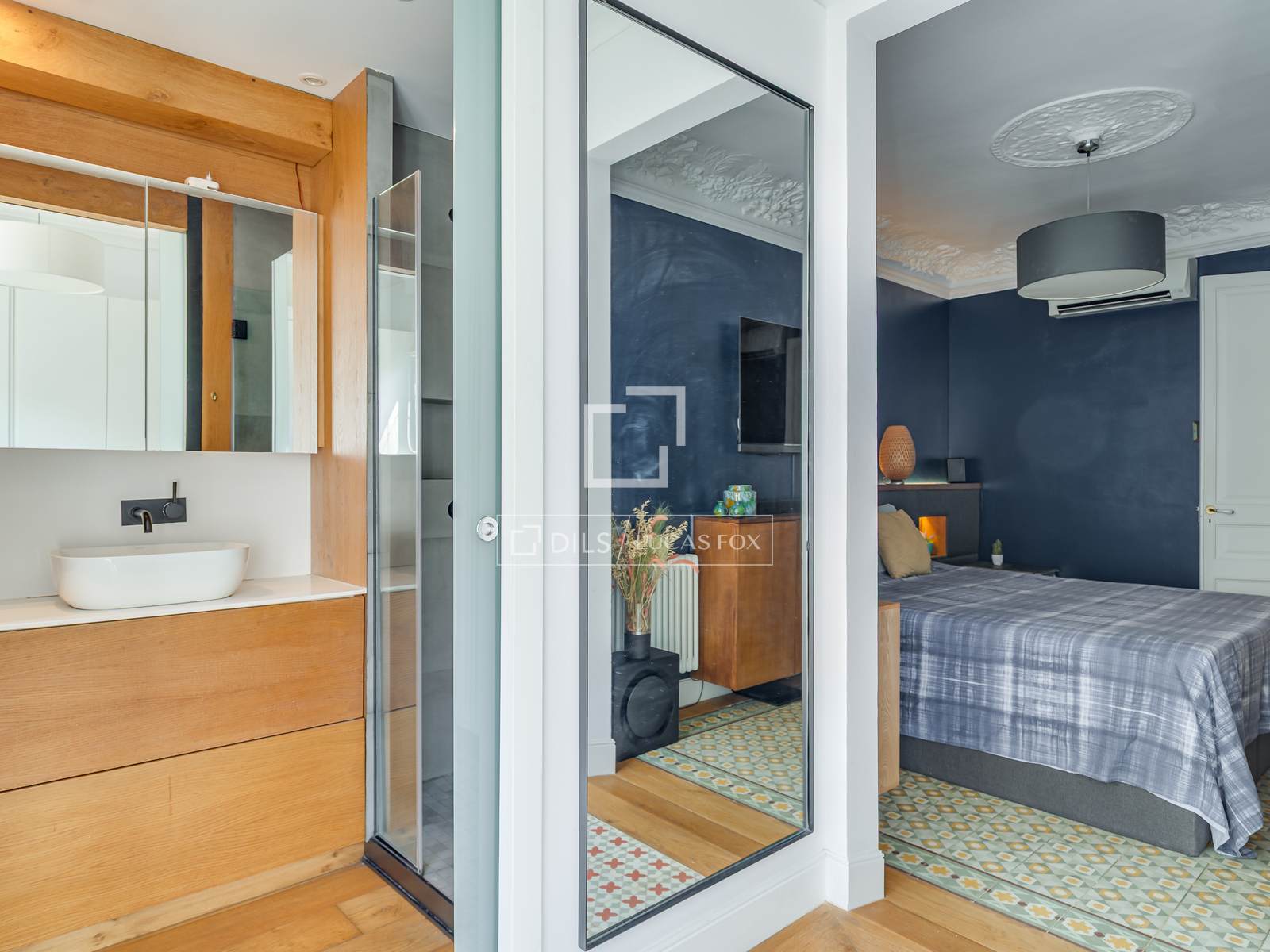 Apartamento en Barcelona, España 3 dormitorios, 105 m2 No. 194290