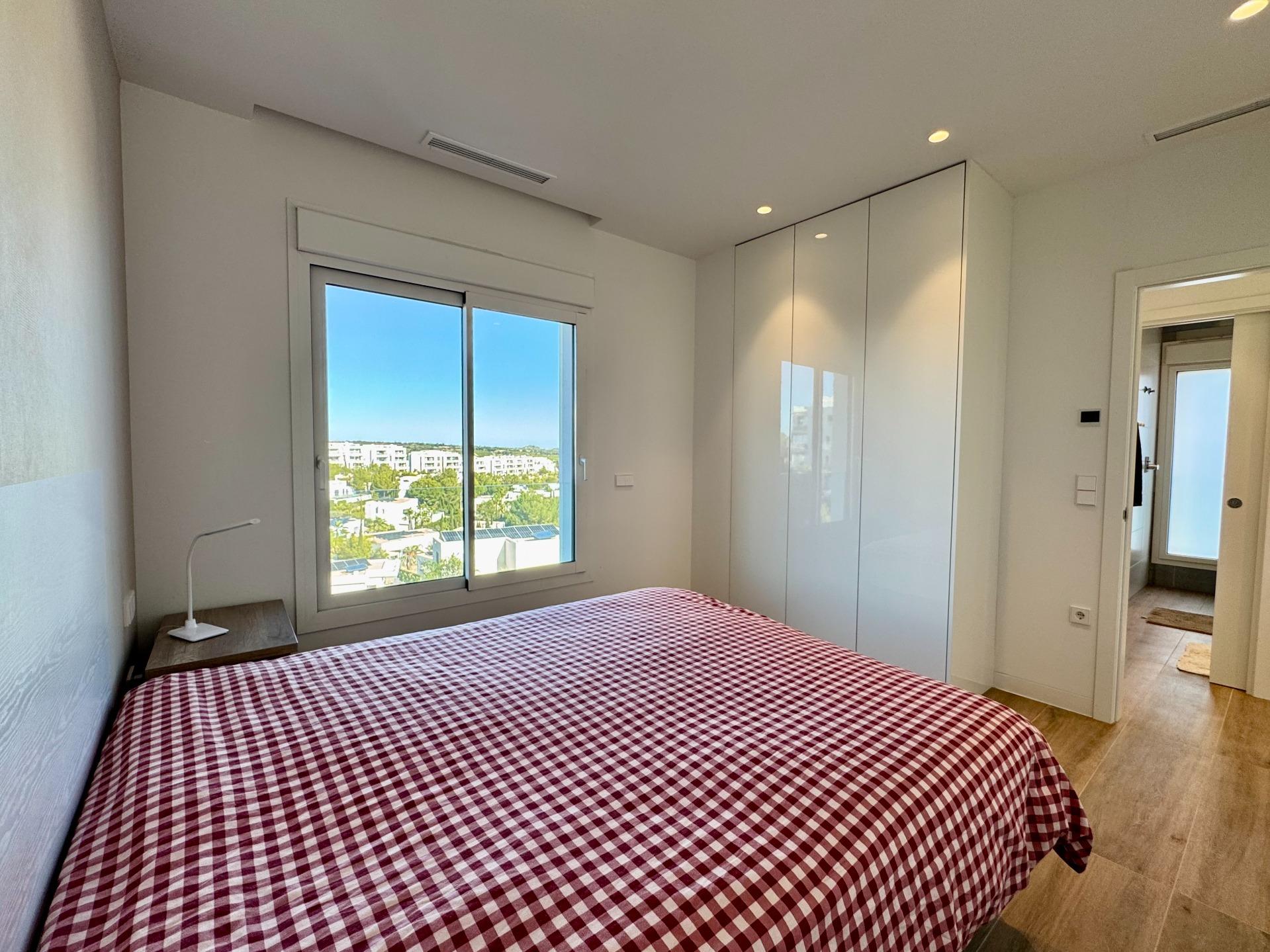 Apartamento en Pinar De Campoverde, Alicante, España 3 dormitorios, 203 m2 No. 150152