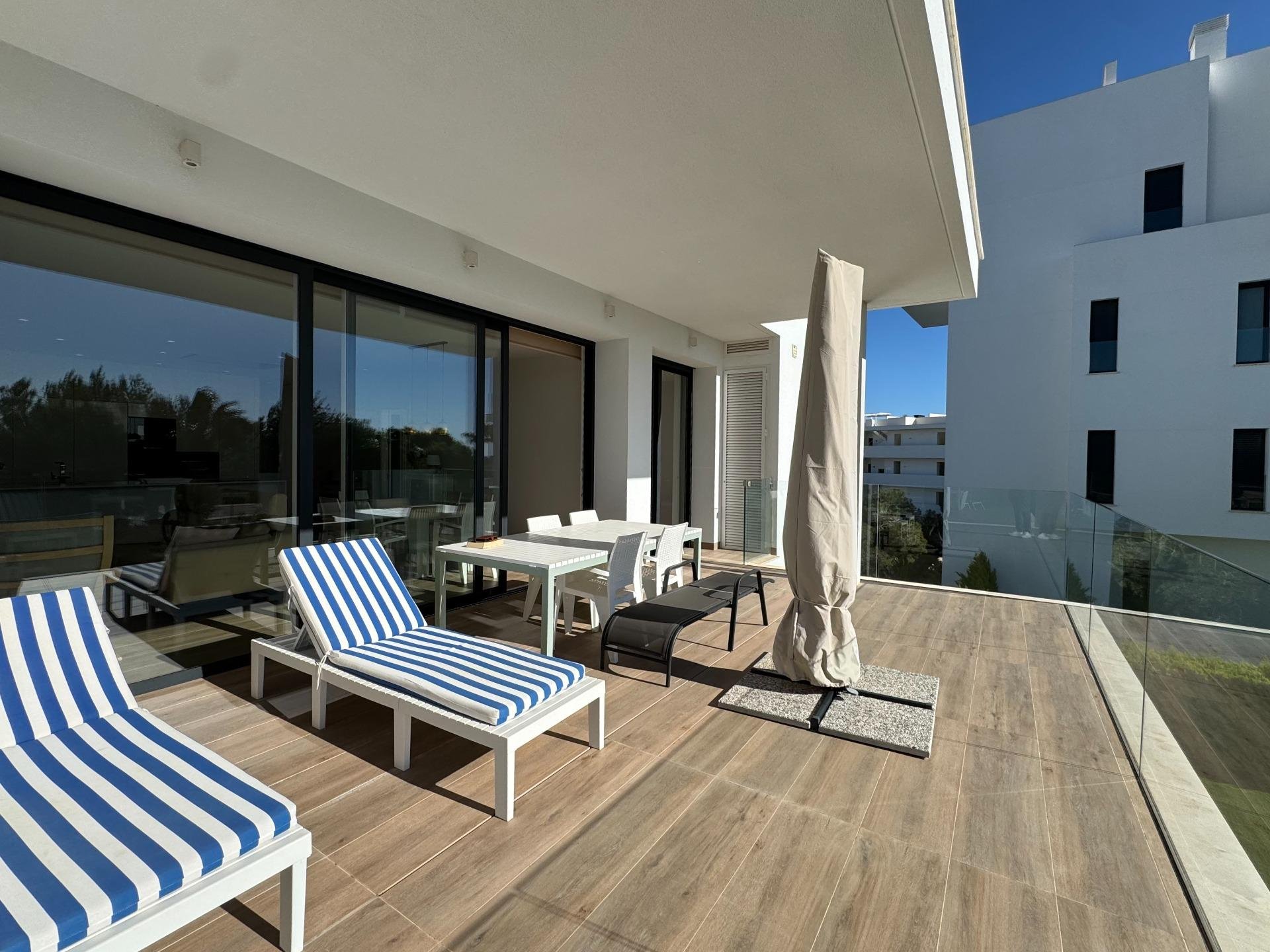 Apartamento en Pinar De Campoverde, Alicante, España 3 dormitorios, 203 m2 No. 150152