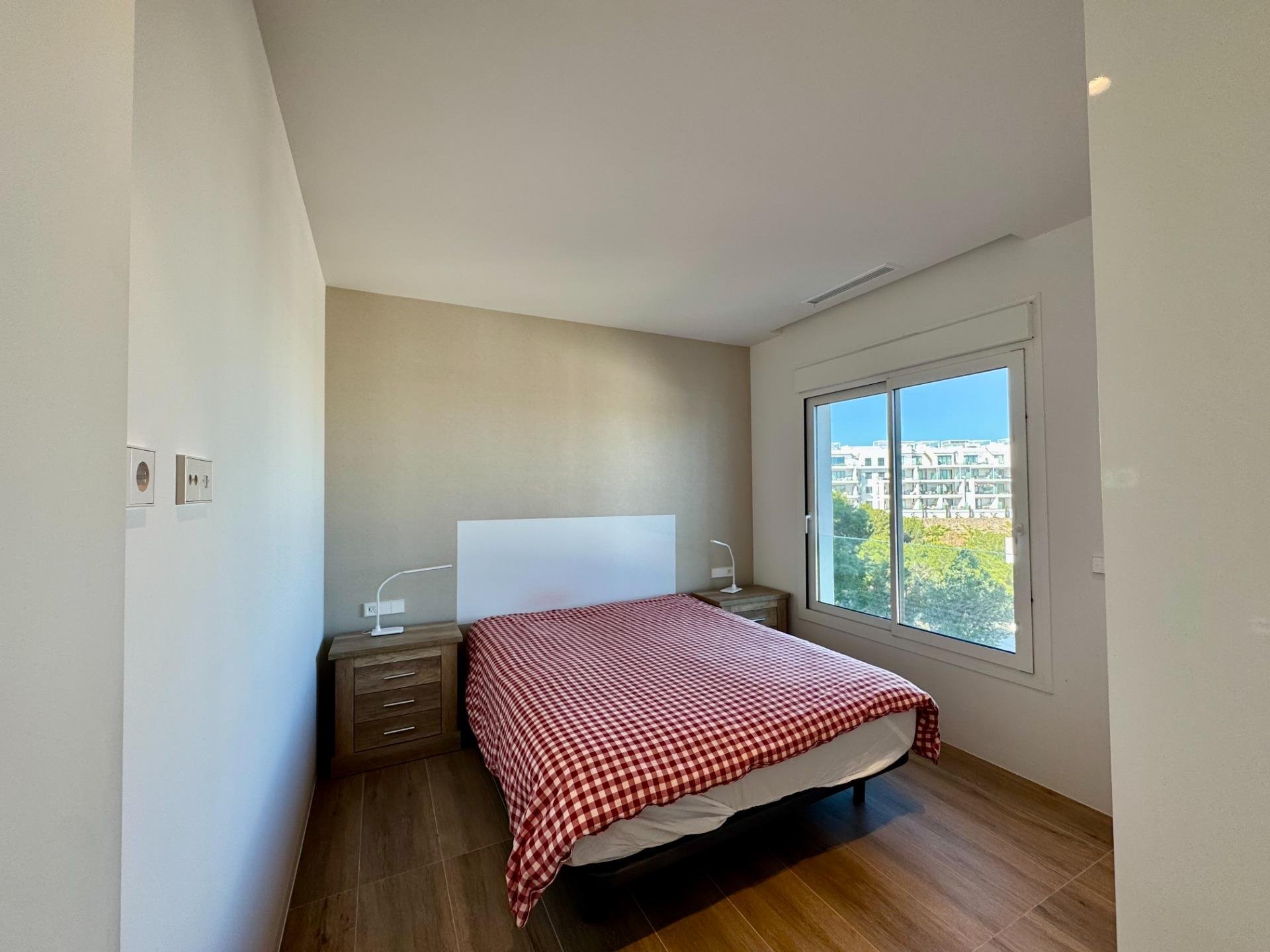 Apartamento en Pinar De Campoverde, Alicante, España 3 dormitorios, 203 m2 No. 150152