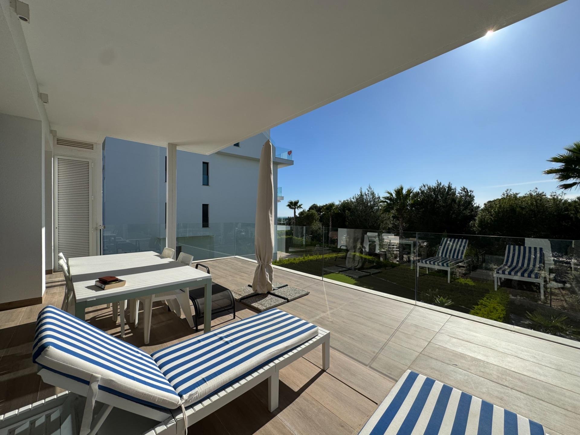 Apartamento en Pinar De Campoverde, Alicante, España 3 dormitorios, 203 m2 No. 150152