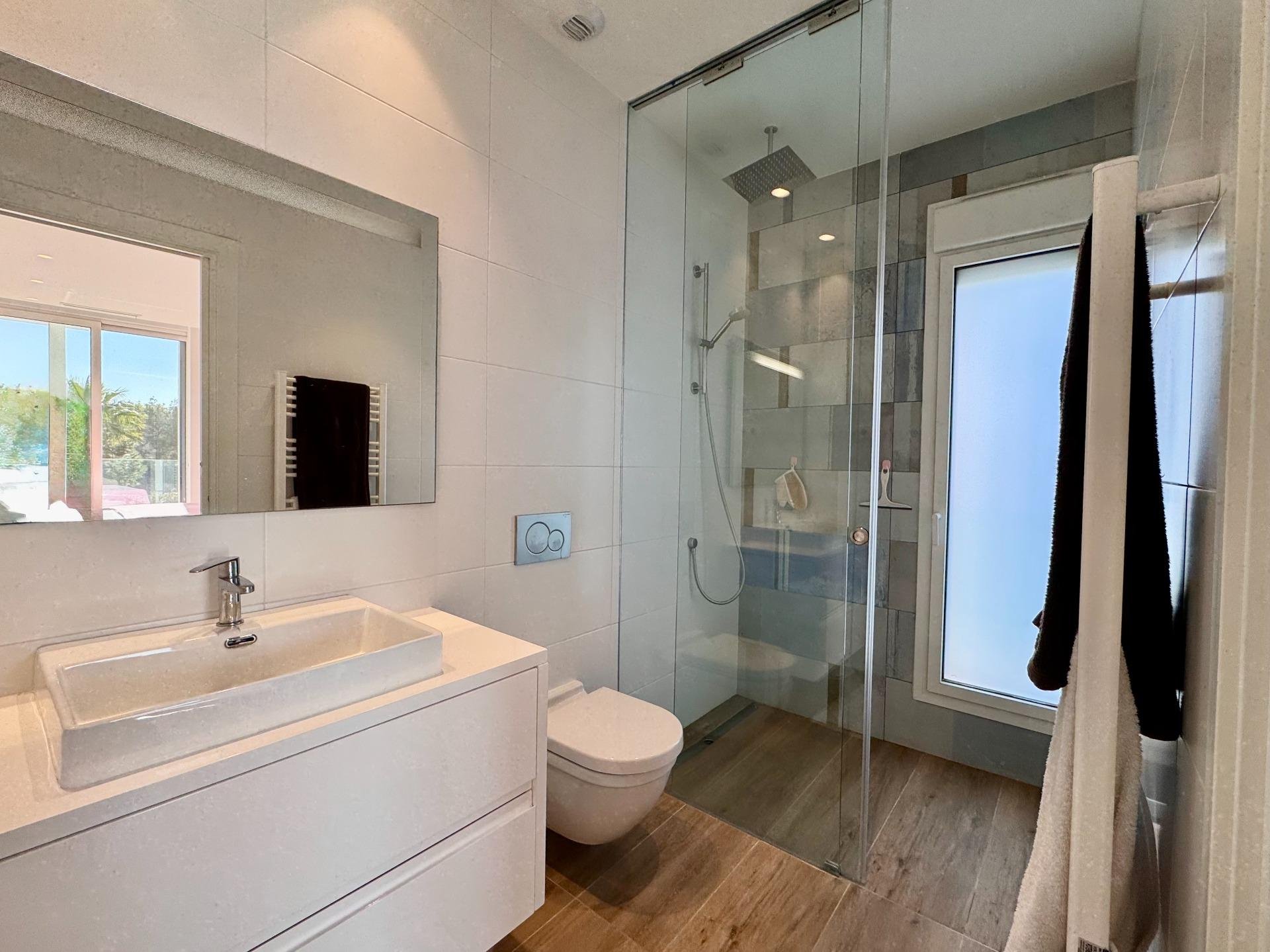 Apartamento en Pinar De Campoverde, Alicante, España 3 dormitorios, 203 m2 No. 150152