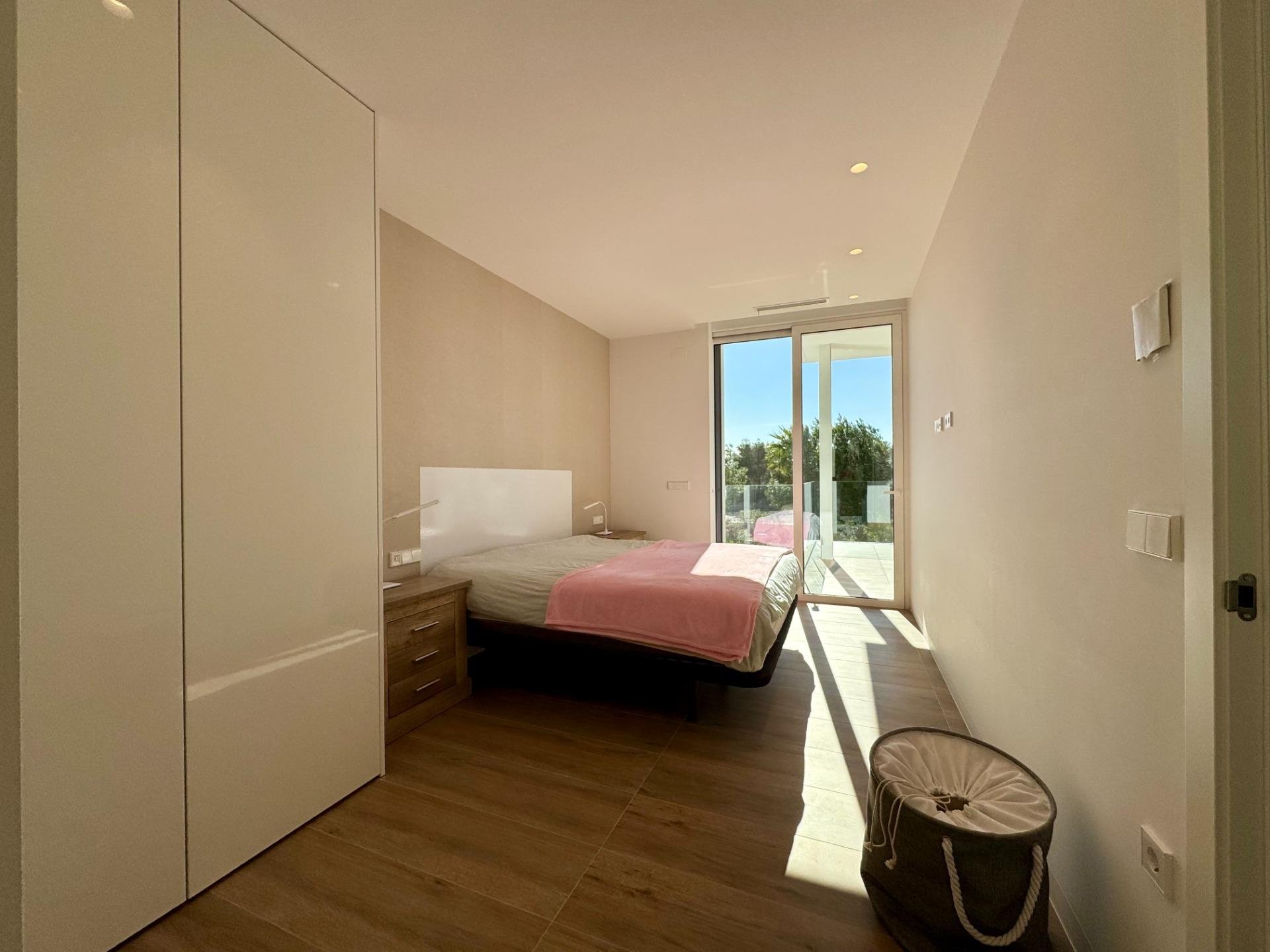 Apartamento en Pinar De Campoverde, Alicante, España 3 dormitorios, 203 m2 No. 150152