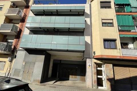 Garāža El Prat de Llobregat, Barcelona, Spānijā 21 m2 Nr. 191531