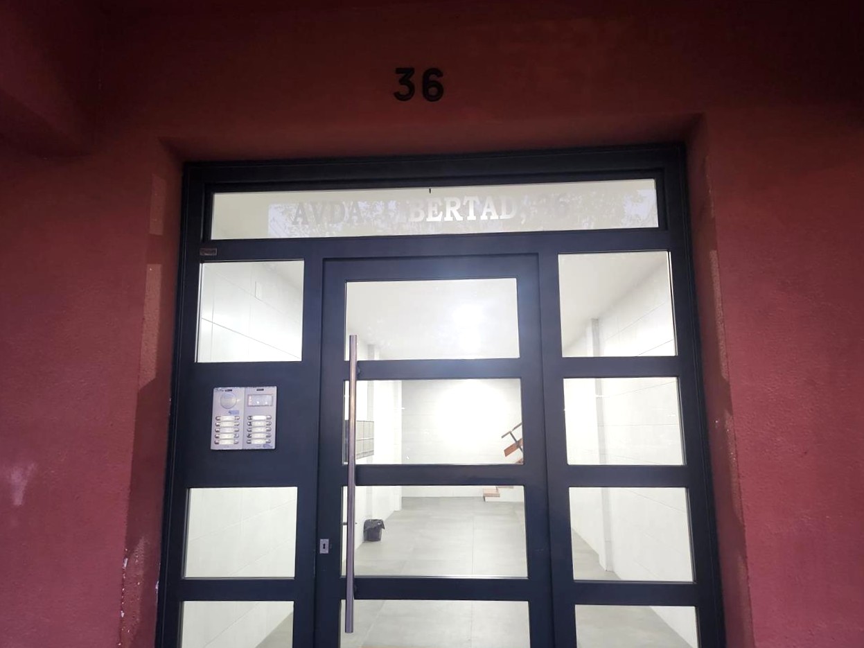 Huoneisto El Prat de Llobregat, Barcelona, Espanja 3 makuuhuonetta, 81 m2 No. 195305
