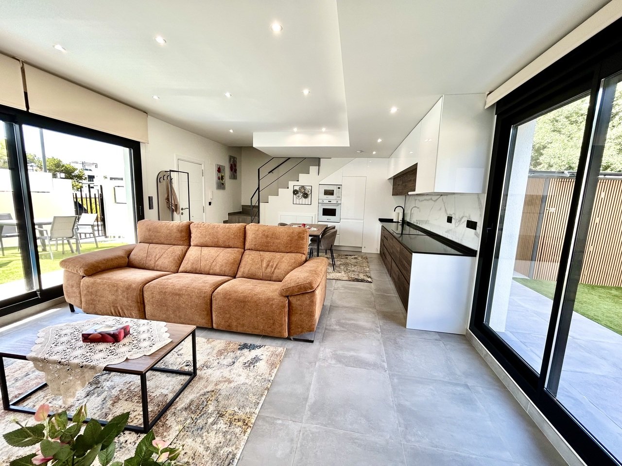 Villa en Villamartin, Alicante, España 2 dormitorios, 110 m2 No. 189937