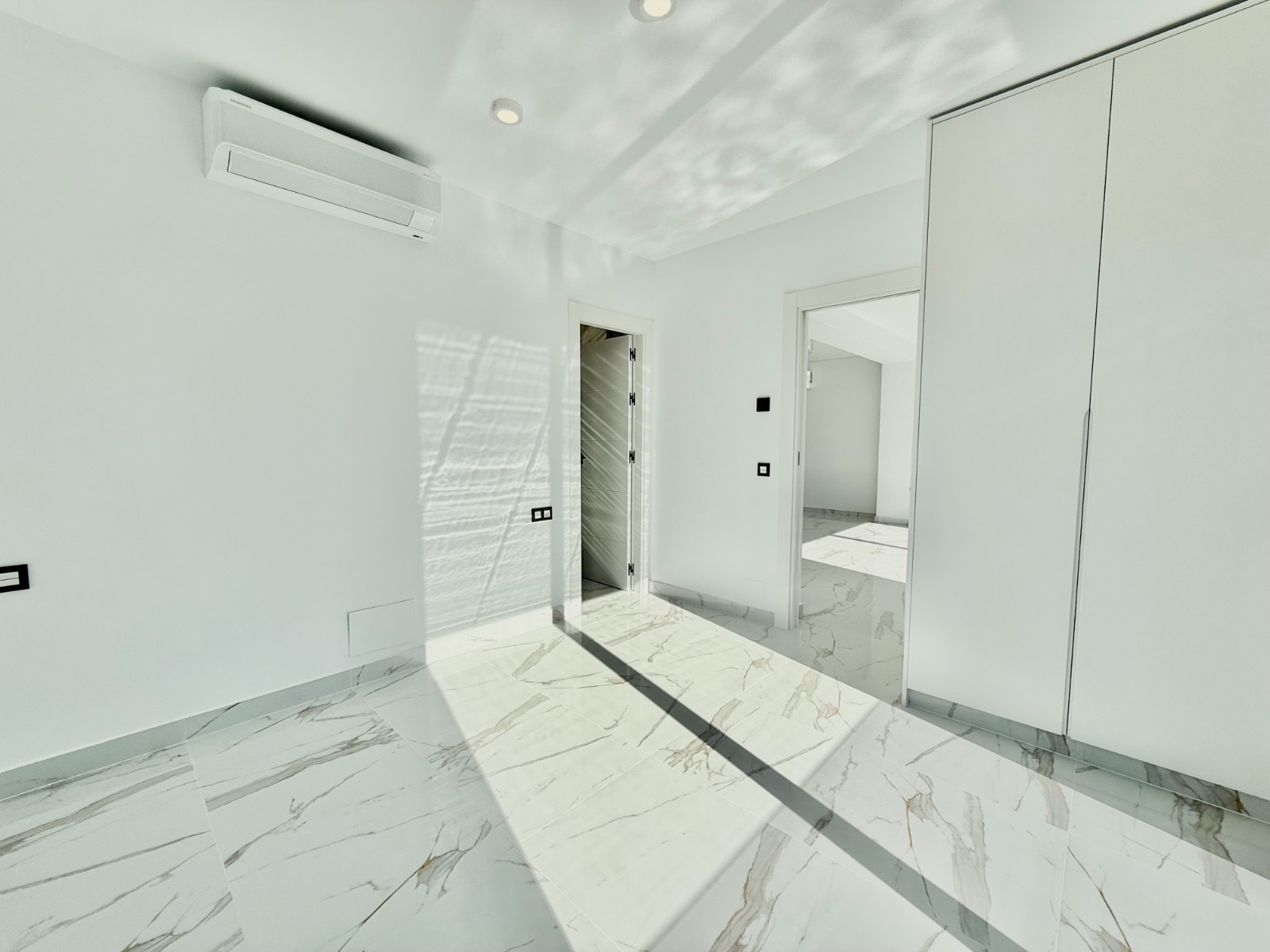 Huvila Ciudad Quesada, Alicante, Espanja 4 makuuhuonetta, 205 m2 No. 196008
