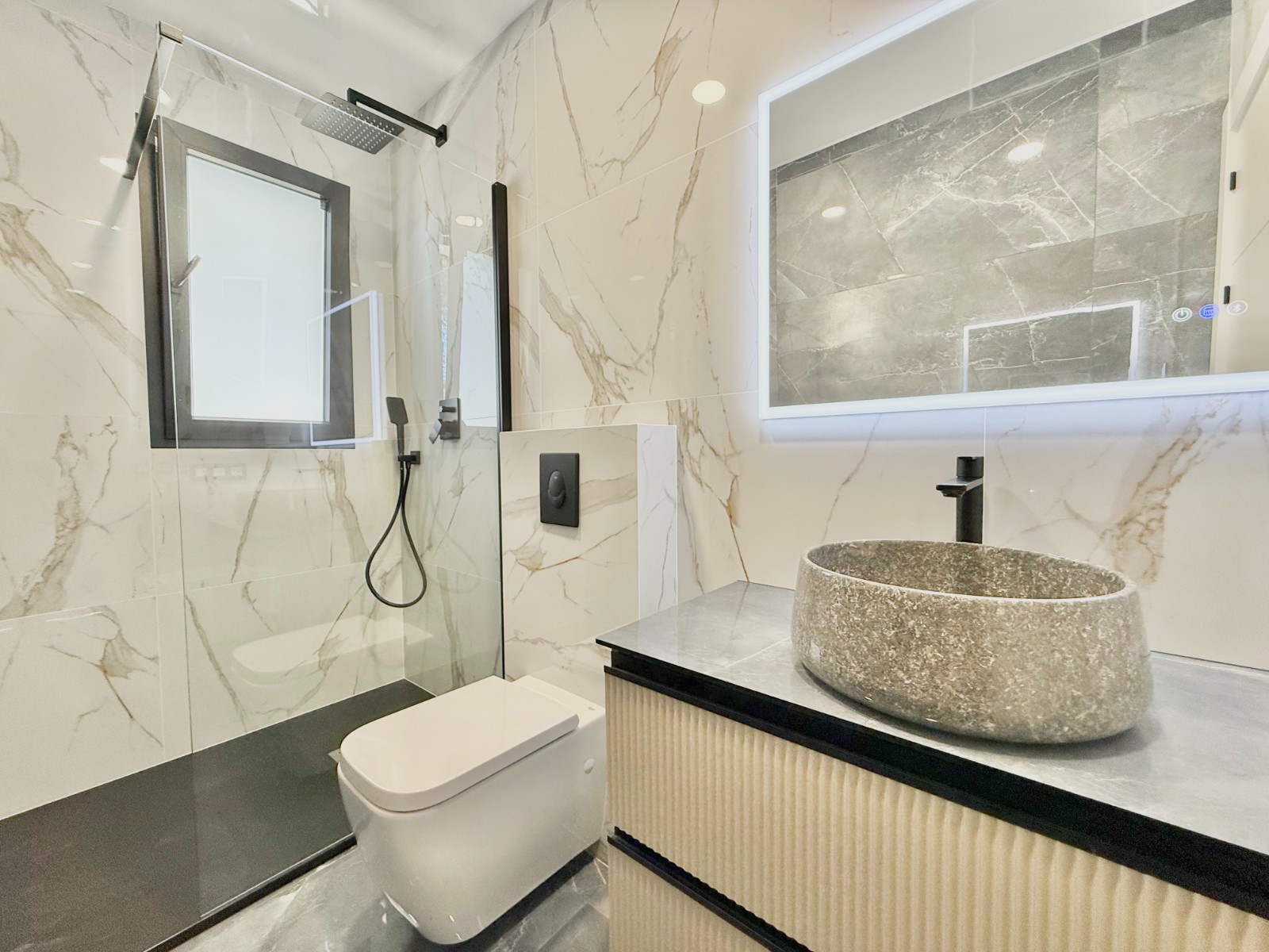 Huvila Ciudad Quesada, Alicante, Espanja 4 makuuhuonetta, 205 m2 No. 196008