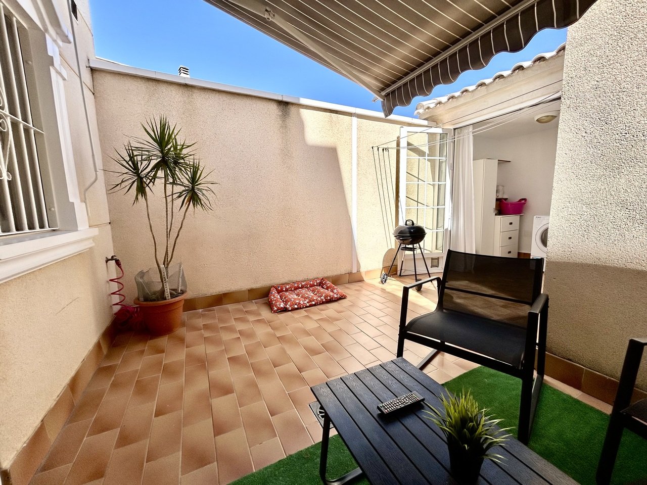 Kaupunkipientalo Daya Vieja, Alicante, Espanja 4 makuuhuonetta, 207 m2 No. 196004