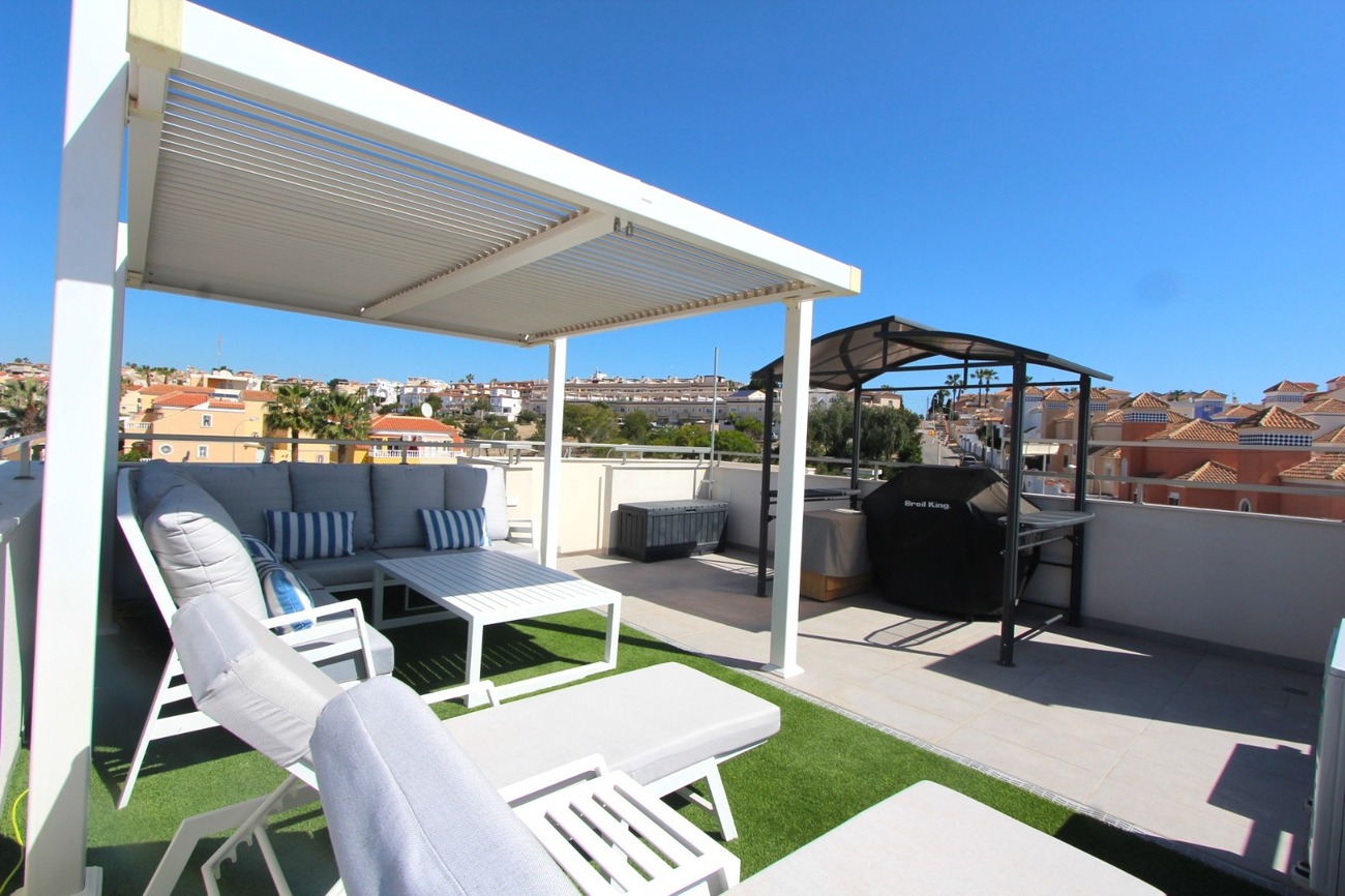 Villa Villamartin, Alicante, Spānijā 5 istabas,  Nr. 196003