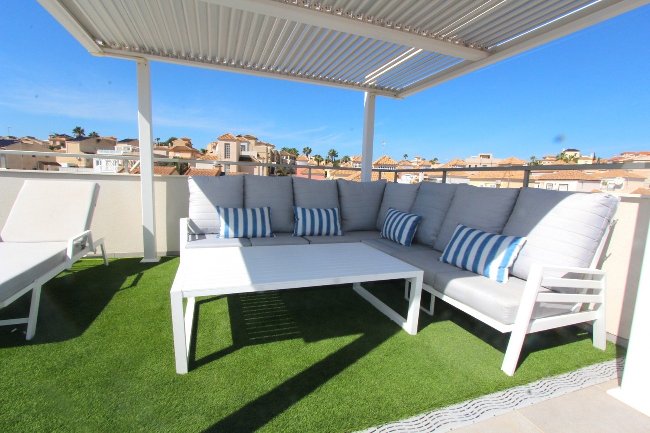 Villa Villamartin, Alicante, Spānijā 5 istabas,  Nr. 196003