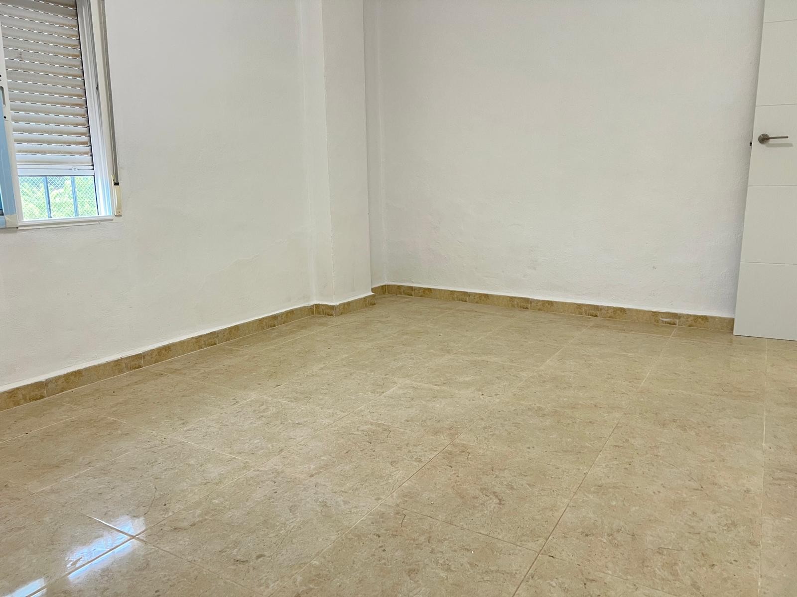 Huvila Alicante, Espanja 4 makuuhuonetta, 145 m2 No. 196006