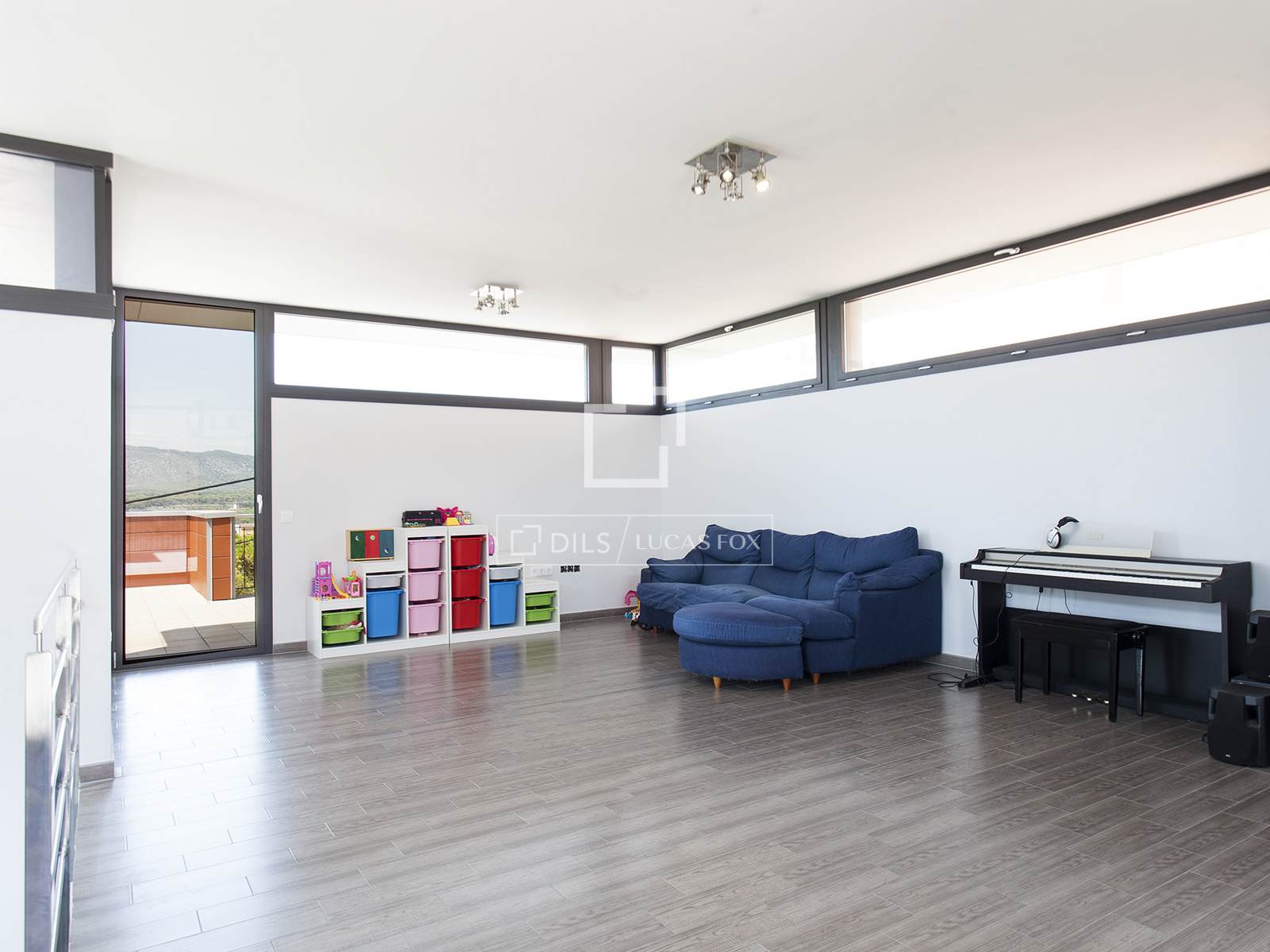 Huvila Sitges, Barcelona, Espanja 3 makuuhuonetta, 319 m2 No. 150932