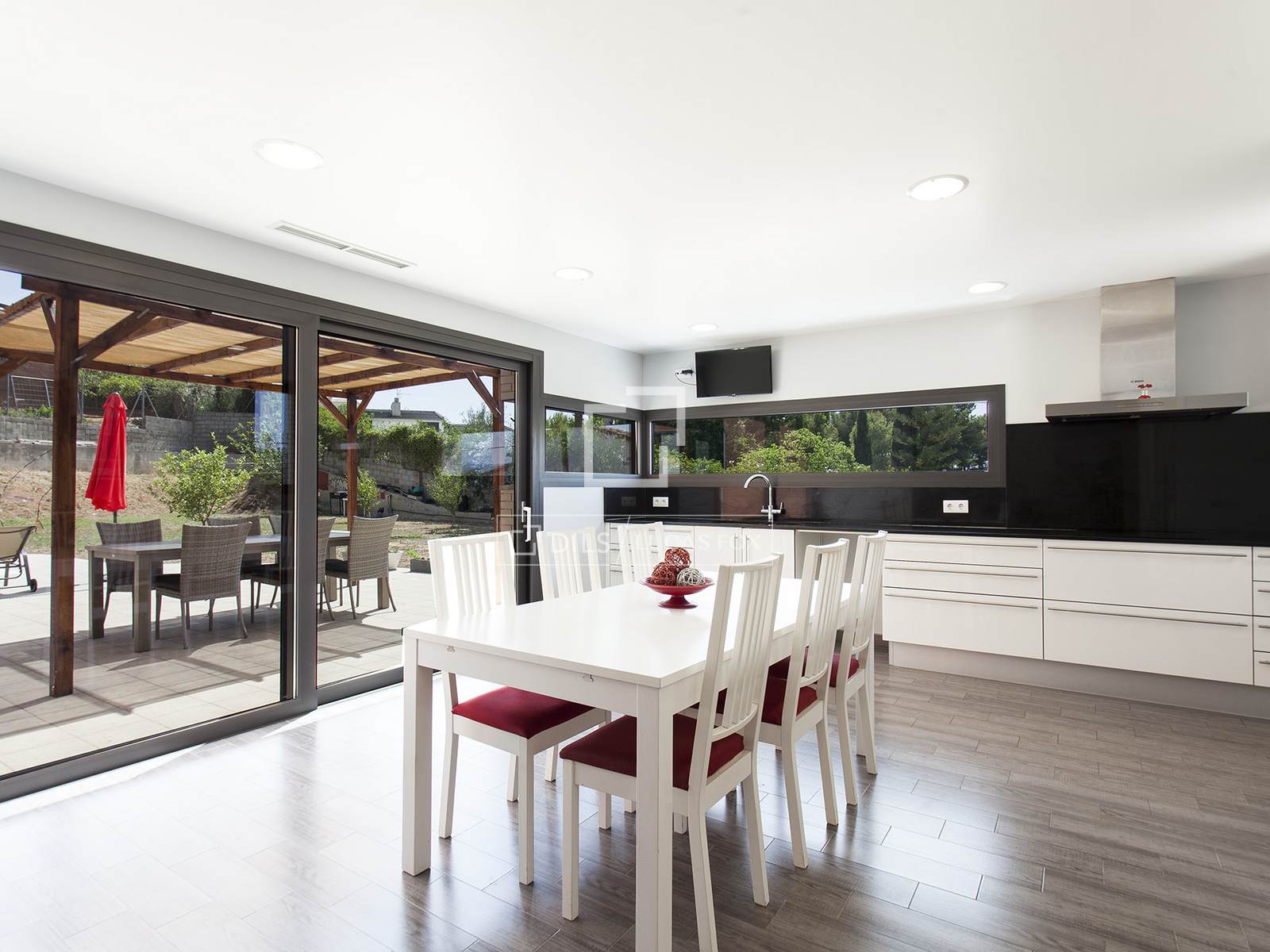 Huvila Sitges, Barcelona, Espanja 3 makuuhuonetta, 319 m2 No. 150932