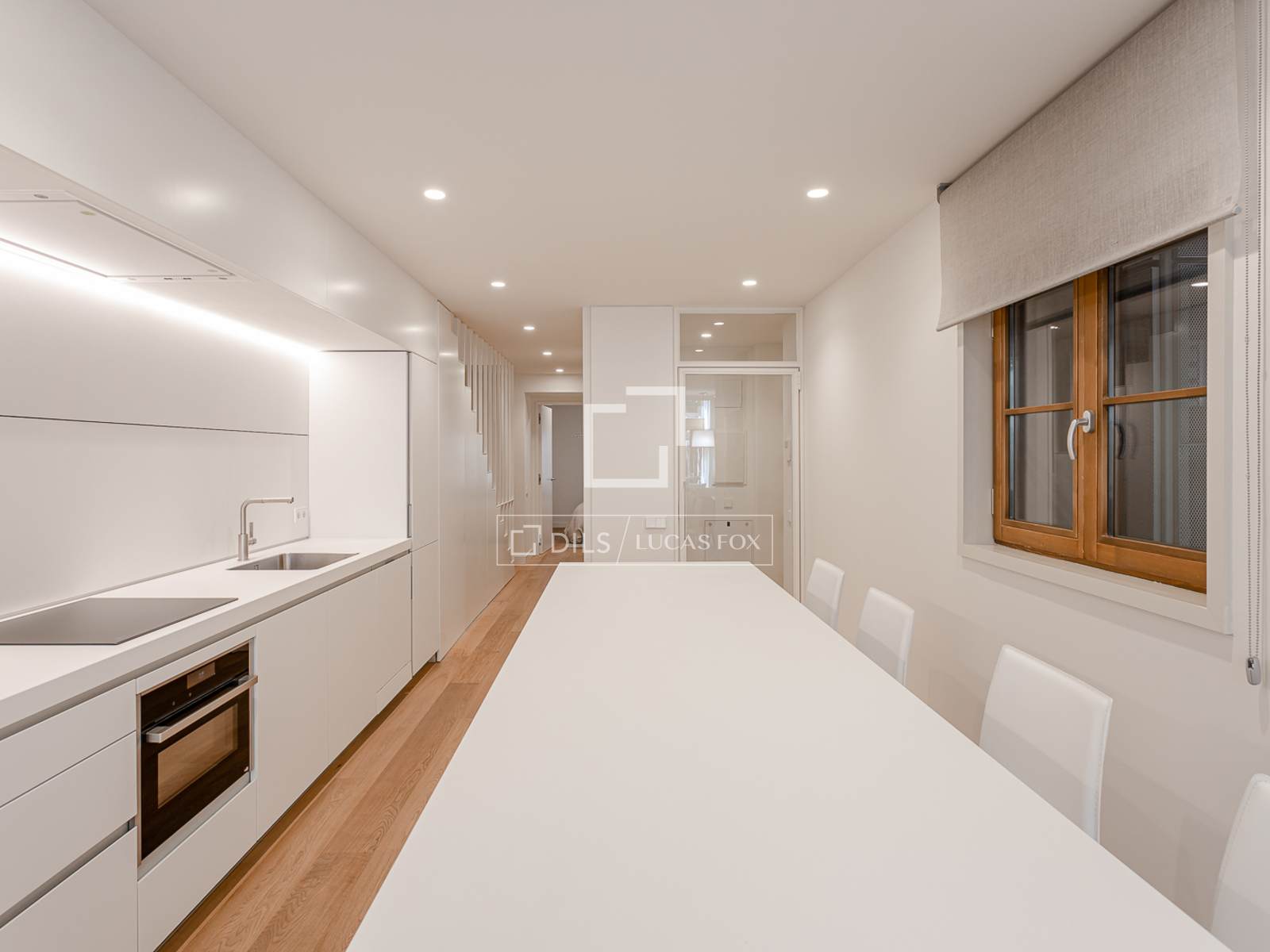 Apartament w Barcelona, Hiszpania 3 sypialnie, 196 mkw. nr 150931