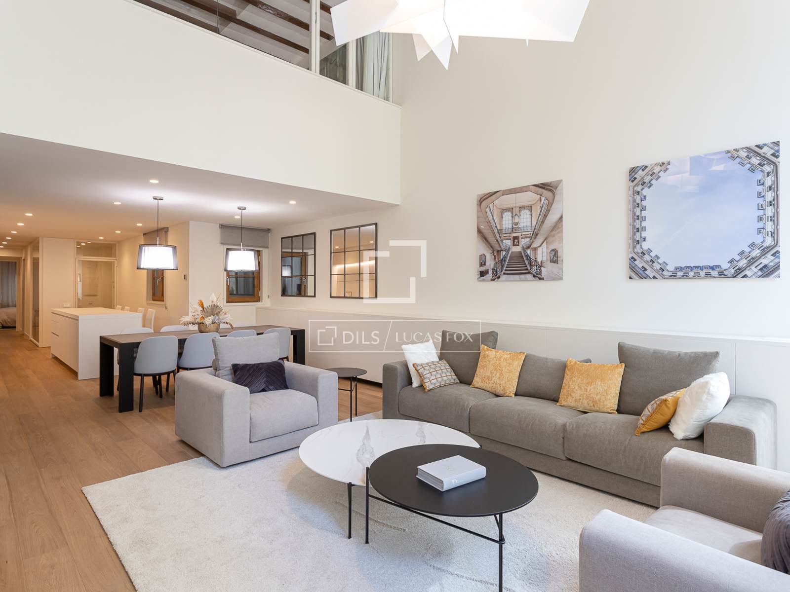 Apartament w Barcelona, Hiszpania 3 sypialnie, 196 mkw. nr 150931