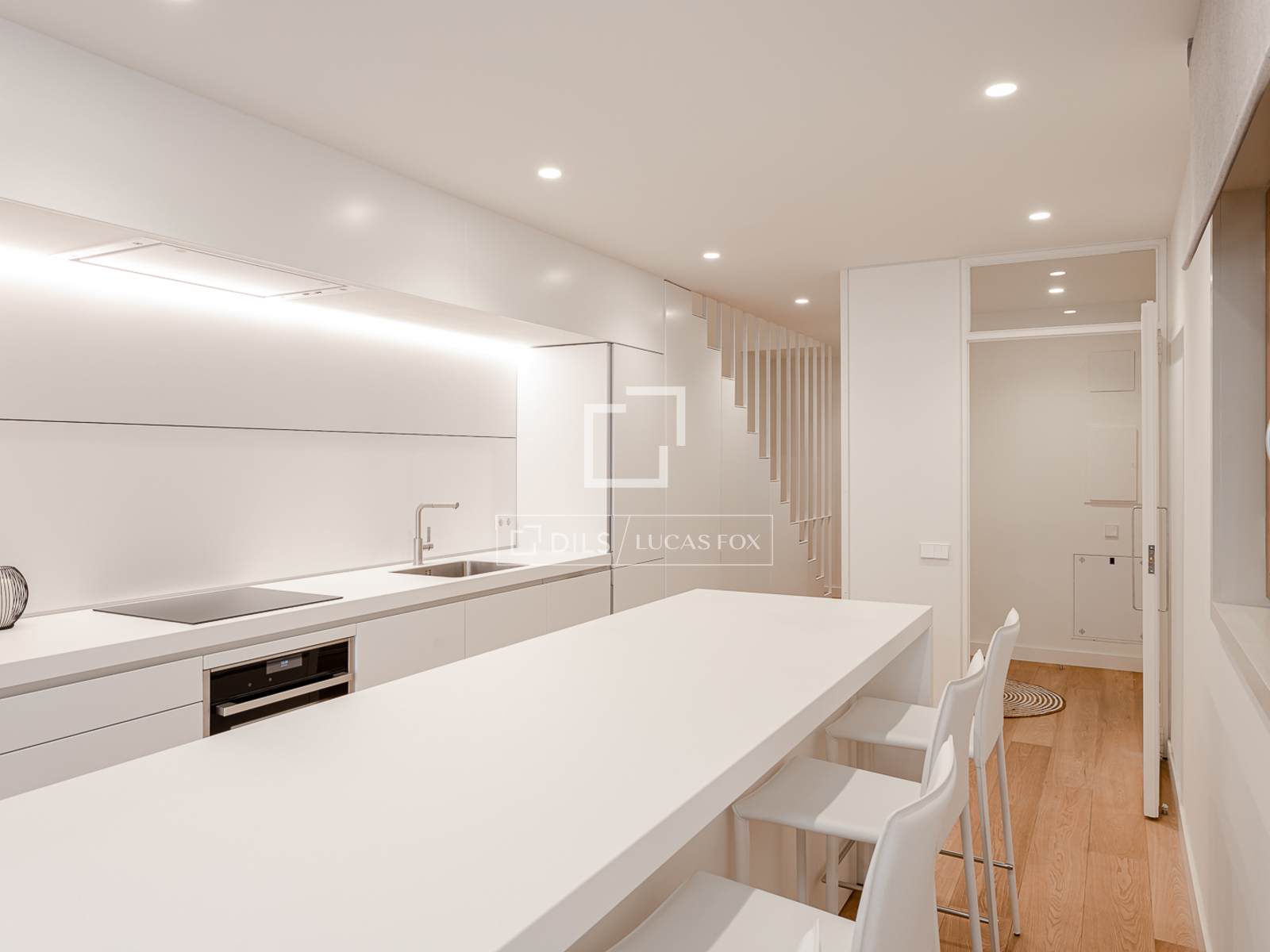 Apartament w Barcelona, Hiszpania 3 sypialnie, 196 mkw. nr 150931