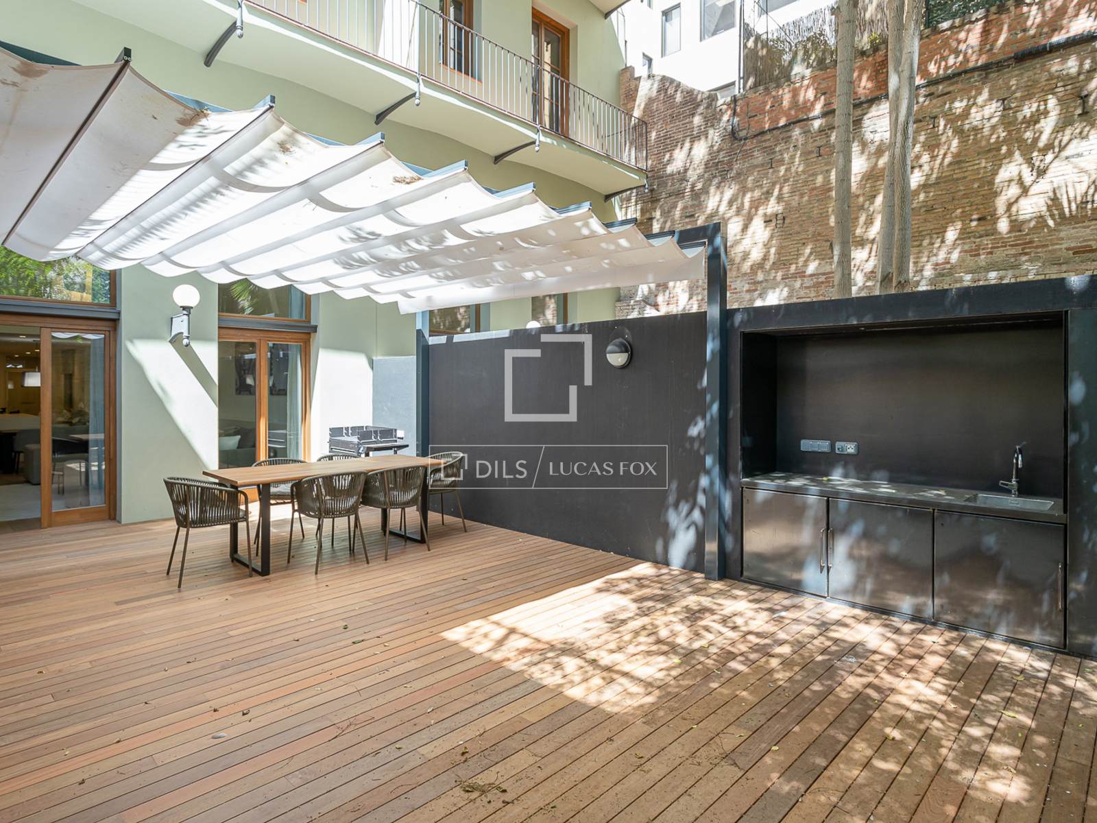 Apartament w Barcelona, Hiszpania 3 sypialnie, 196 mkw. nr 150931