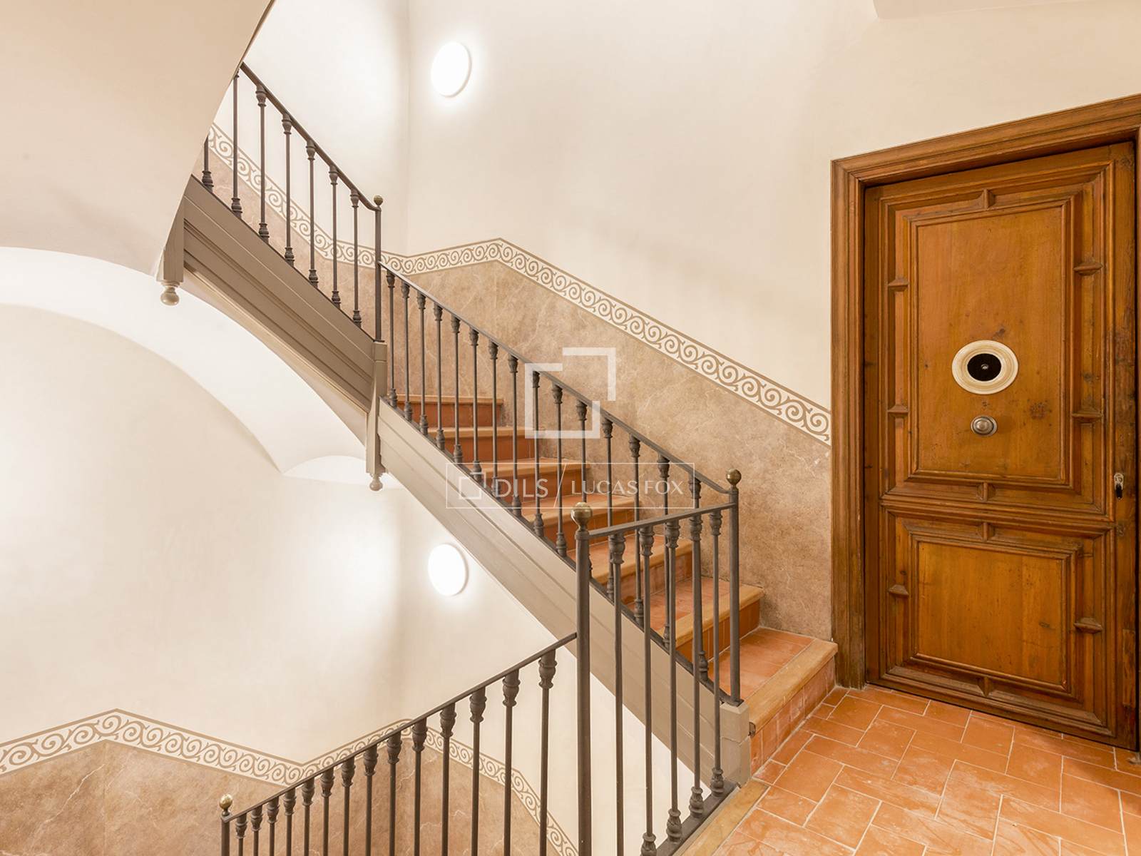 Квартира в Барселона, Испания 2 спальни, 192м2 №150930