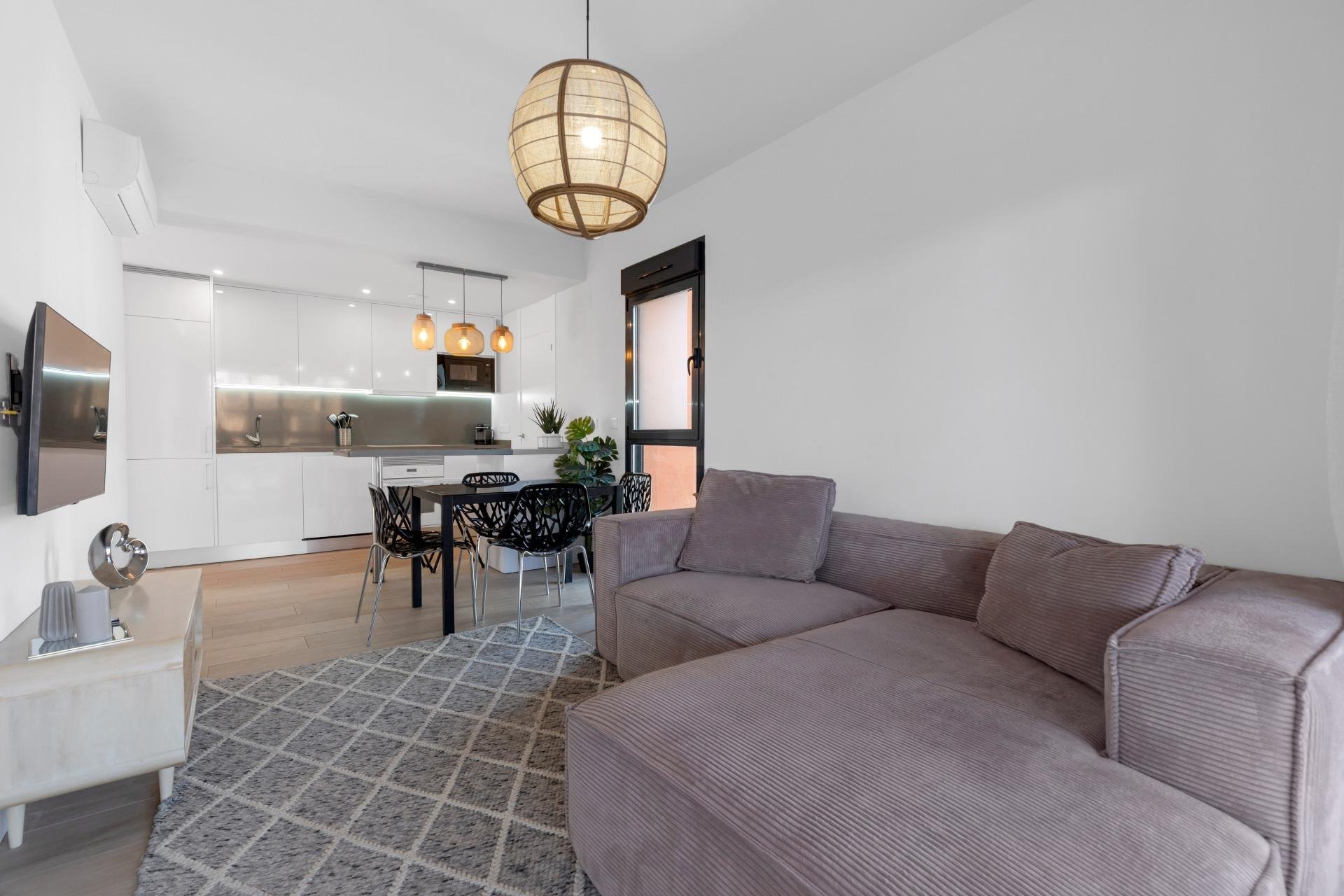 Apartment à Villamartin, Alicante, Espagne 2 chambres,  No. 156171