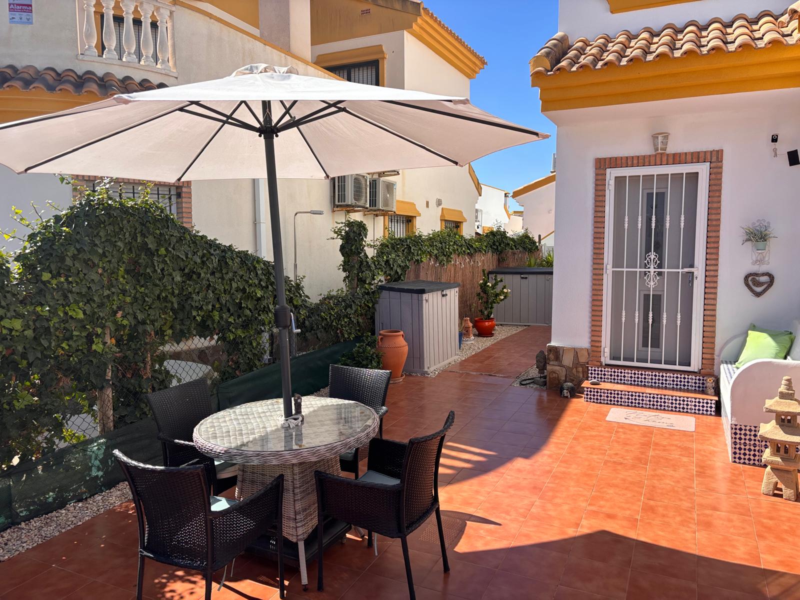 Villa i Guardamar del Segura, Alicante, Spanien 3 sovrum, 108 kvm. Nr. 196813