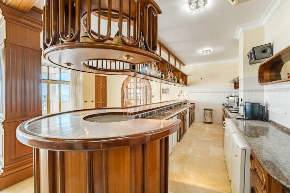 Вилла в Санта-Крус-де-Тенерифе, Тенерифе, Испания 8 спален, 1050м2 №144595