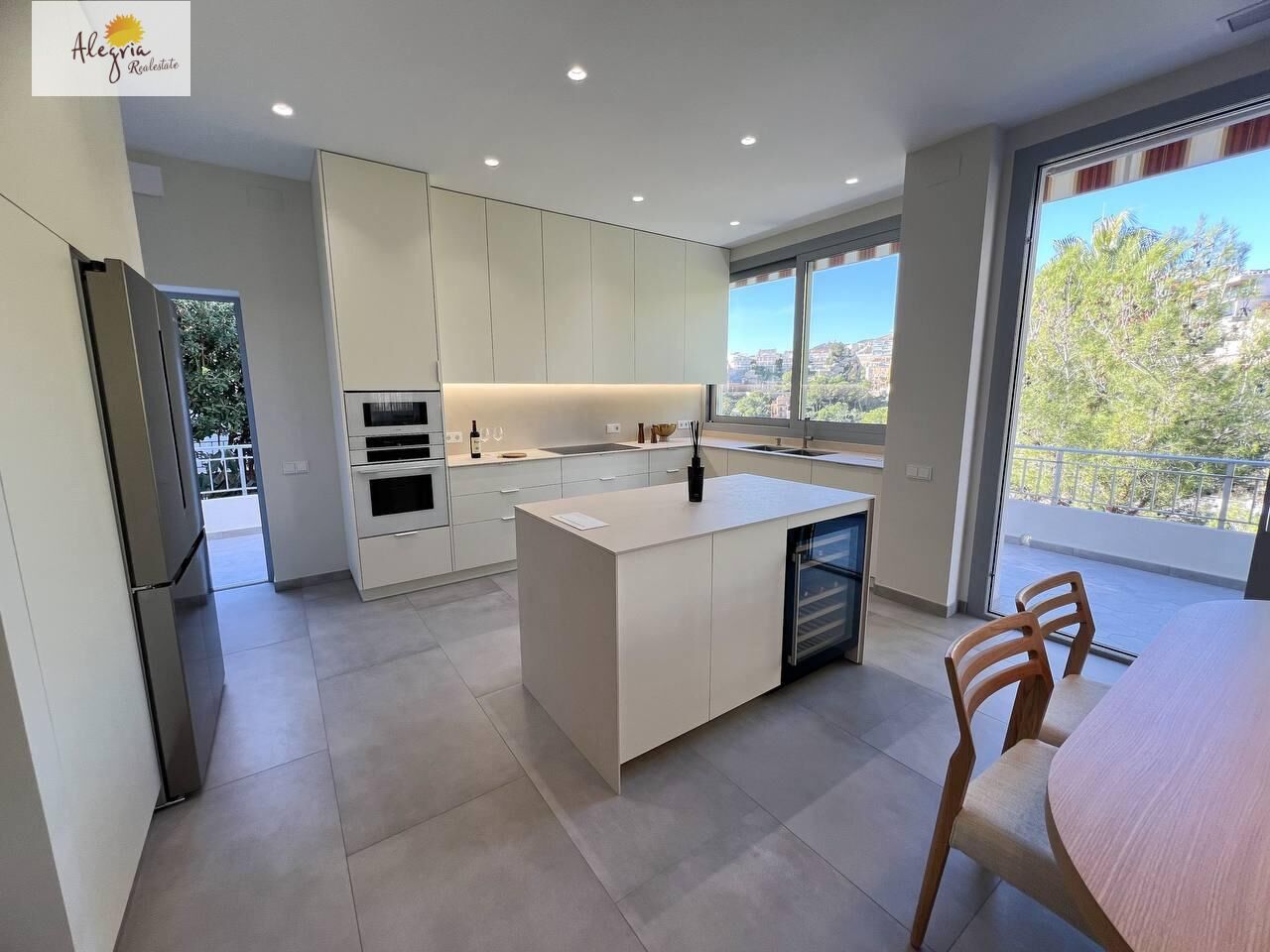 Villa en Cullera, València, España 5 dormitorios, 350 m2 No. 144594