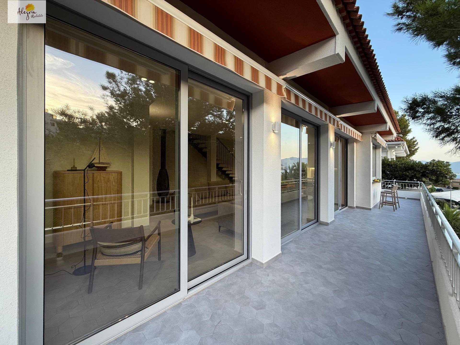 Villa en Cullera, València, España 5 dormitorios, 350 m2 No. 144594