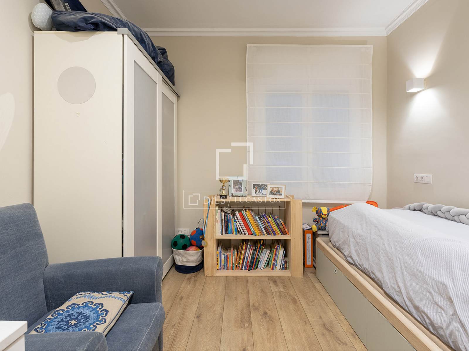 Apartment in Barcelona, Spain 3 bedrooms, 150 sq.m. No. 192636