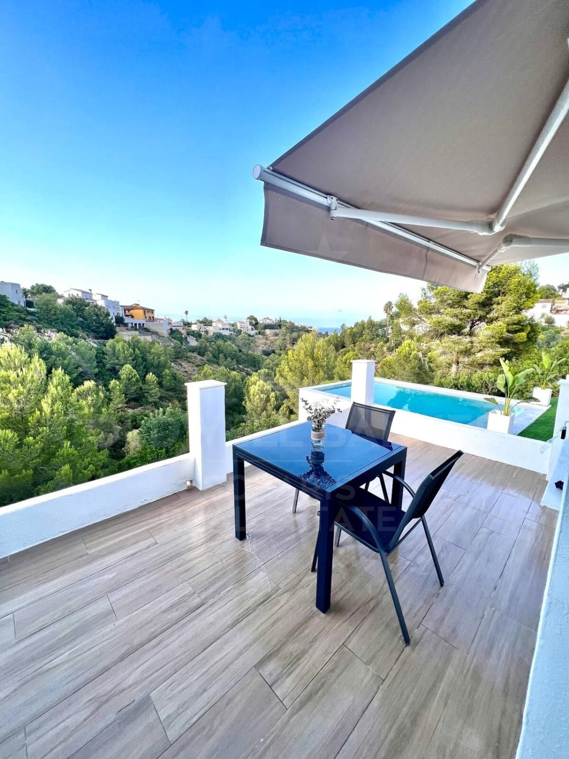 Villa en Dénia, Alicante, España 4 dormitorios, 200 m2 No. 160214