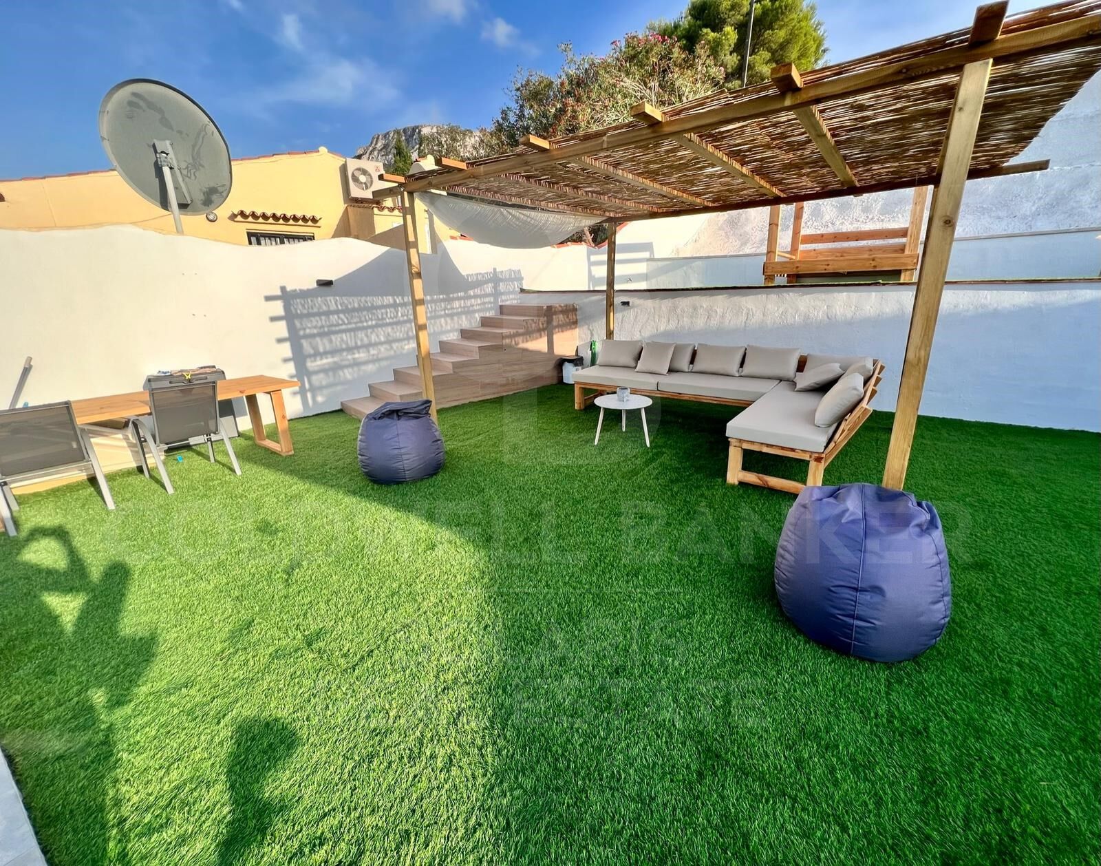 Villa en Dénia, Alicante, España 4 dormitorios, 200 m2 No. 160214