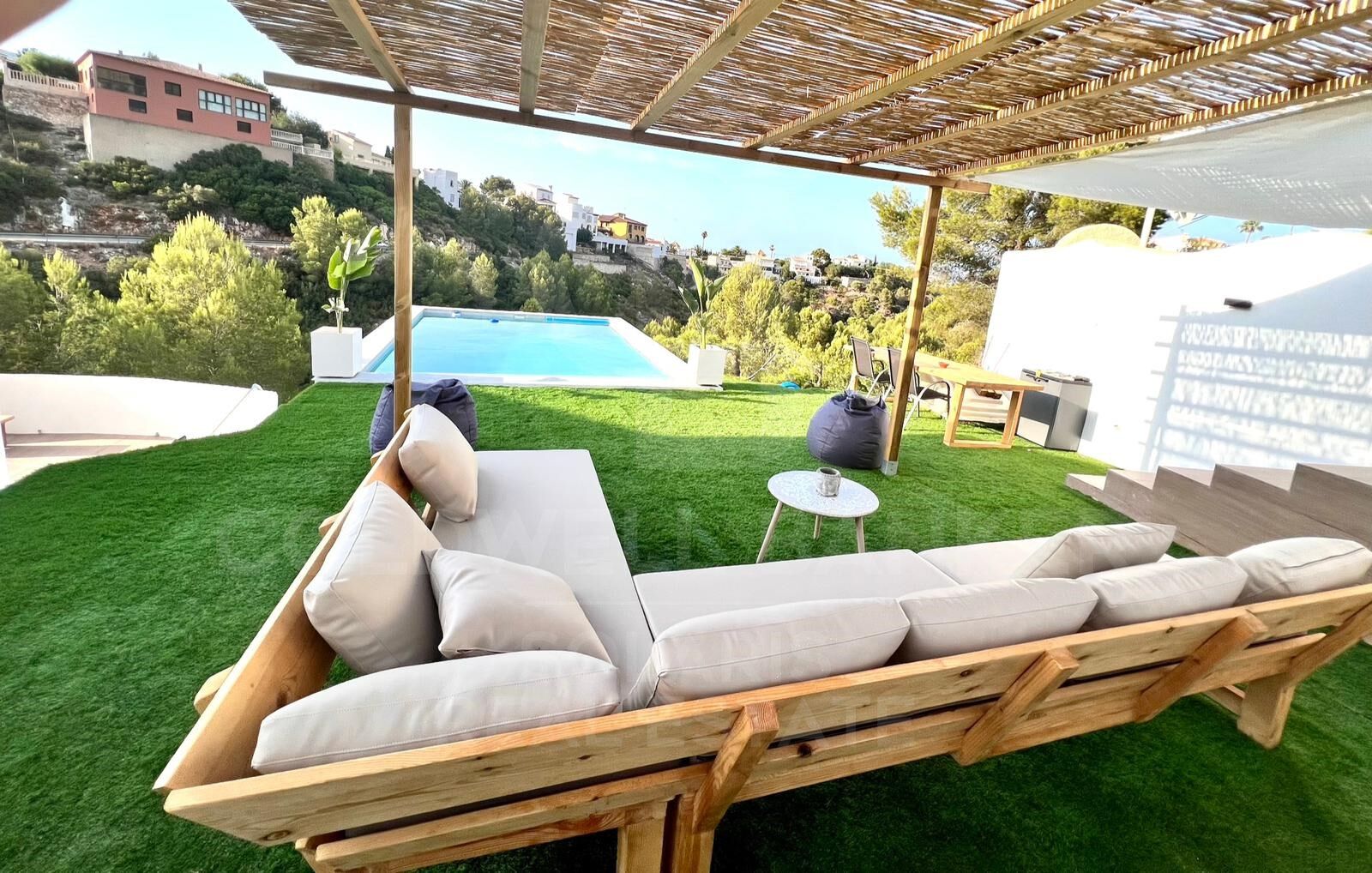 Villa en Dénia, Alicante, España 4 dormitorios, 200 m2 No. 160214
