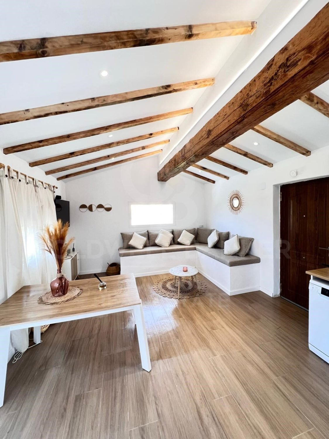 Villa en Dénia, Alicante, España 4 dormitorios, 200 m2 No. 160214