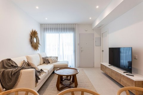Apartamento en Pilar de la Horadada, Alicante, España 3 dormitorios, 92 m2 No. 144935