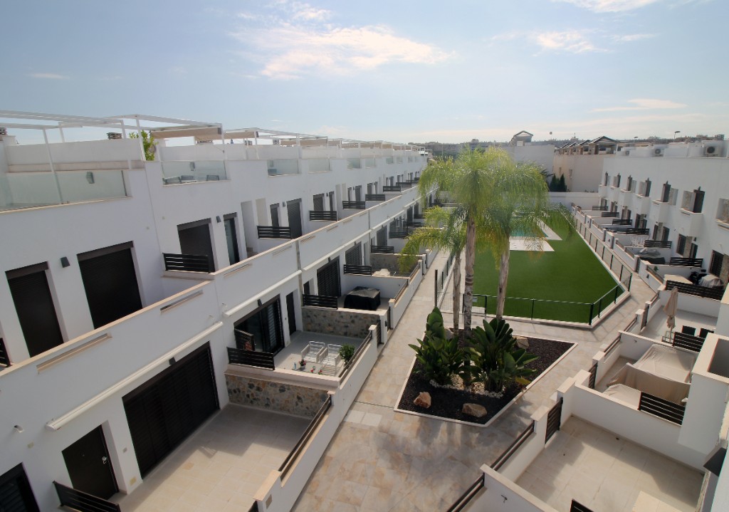 Rindu māja Pilar de la Horadada, Alicante, Spānijā 3 istabas, 93 m2 Nr. 144934
