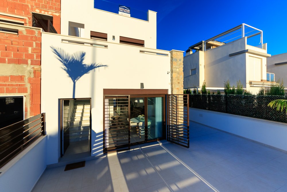 Rindu māja Pilar de la Horadada, Alicante, Spānijā 3 istabas, 93 m2 Nr. 144934