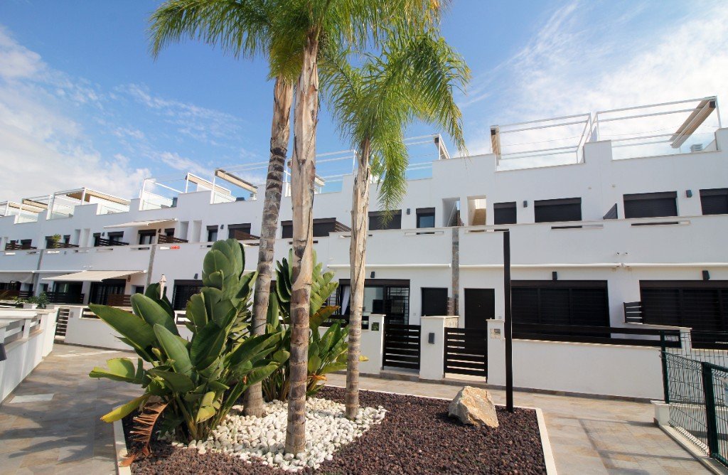 Rindu māja Pilar de la Horadada, Alicante, Spānijā 3 istabas, 93 m2 Nr. 144934