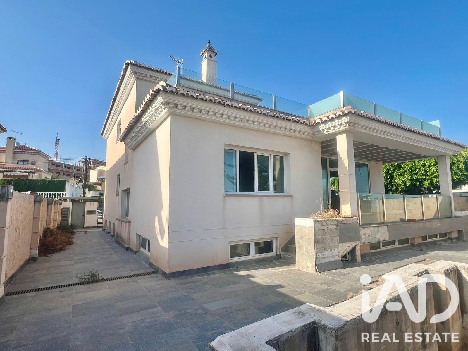 Māja Rincon de la Victoria, Malaga, Spānijā 9 istabas, 614 m2 Nr. 187741