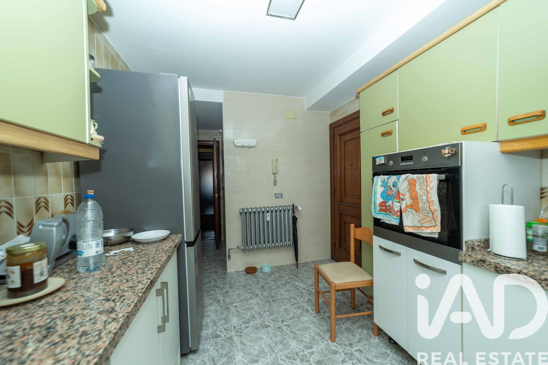 Apartamento en León, España 4 dormitorios, 190 m2 No. 188418