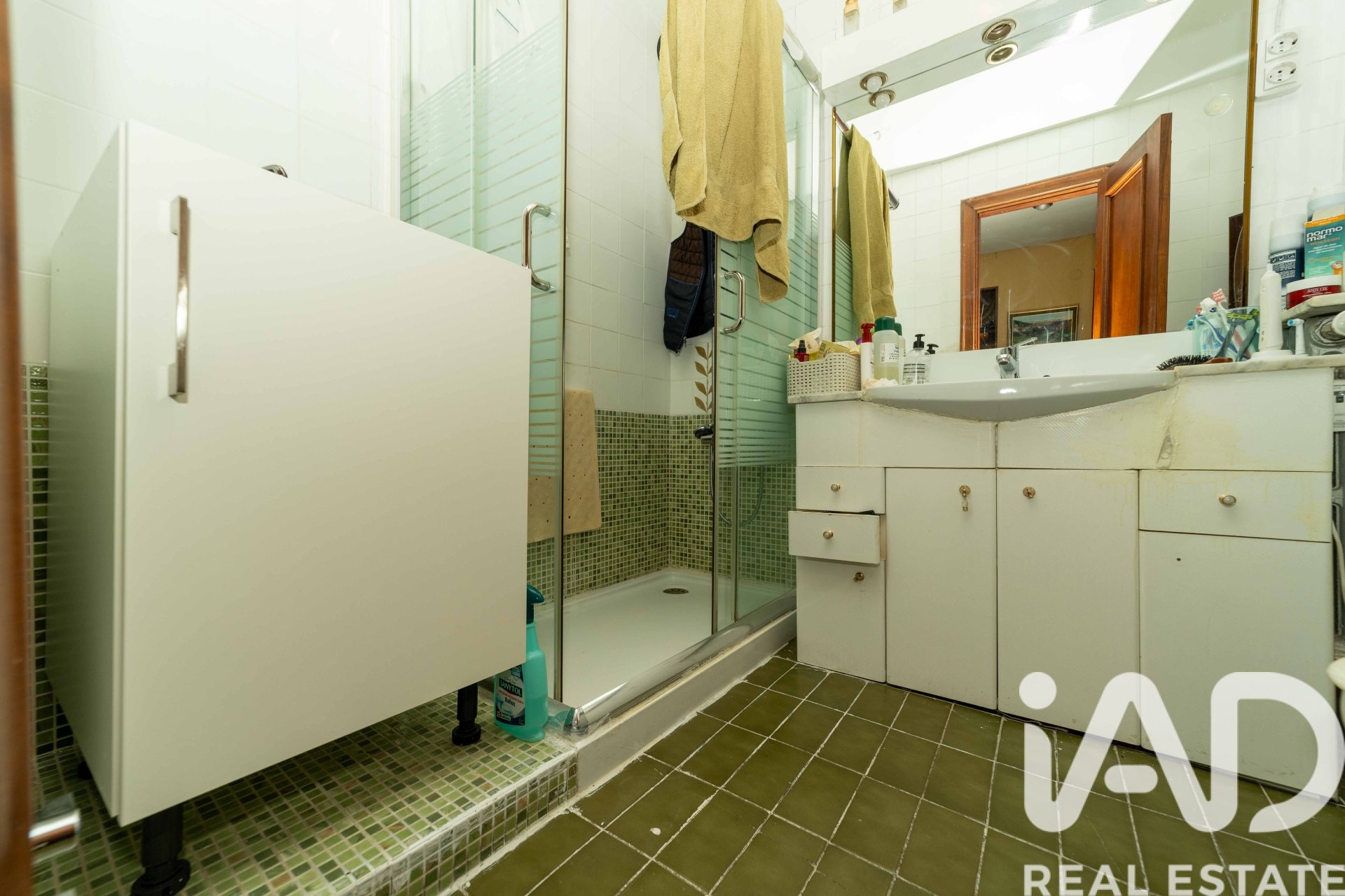 Apartamento en León, España 4 dormitorios, 190 m2 No. 188418