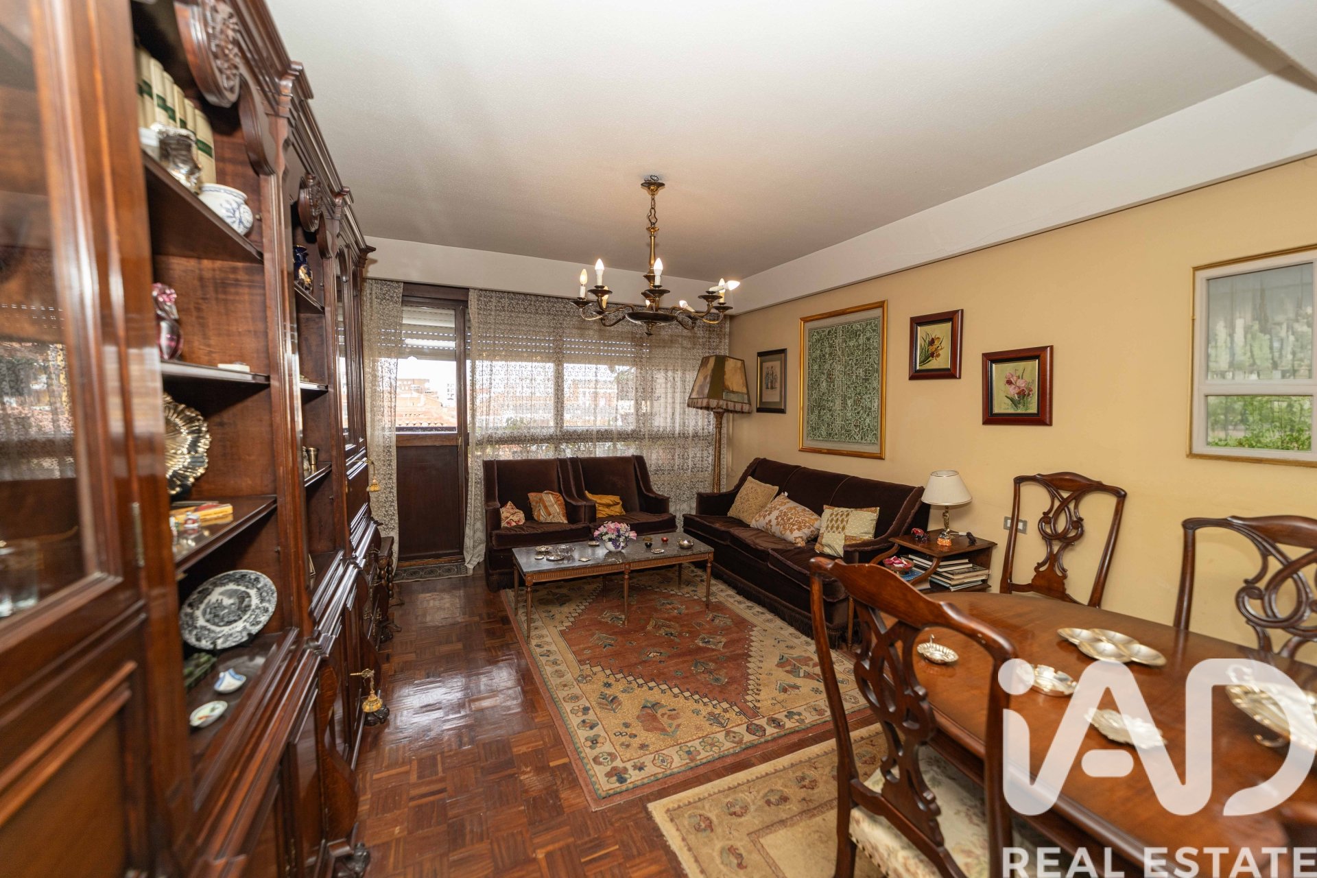 Apartamento en León, España 4 dormitorios, 190 m2 No. 188418