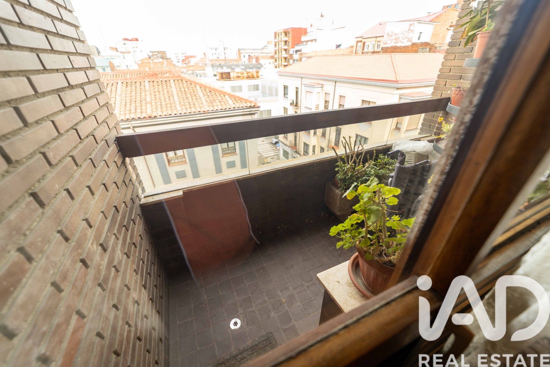 Apartamento en León, España 4 dormitorios, 190 m2 No. 188418