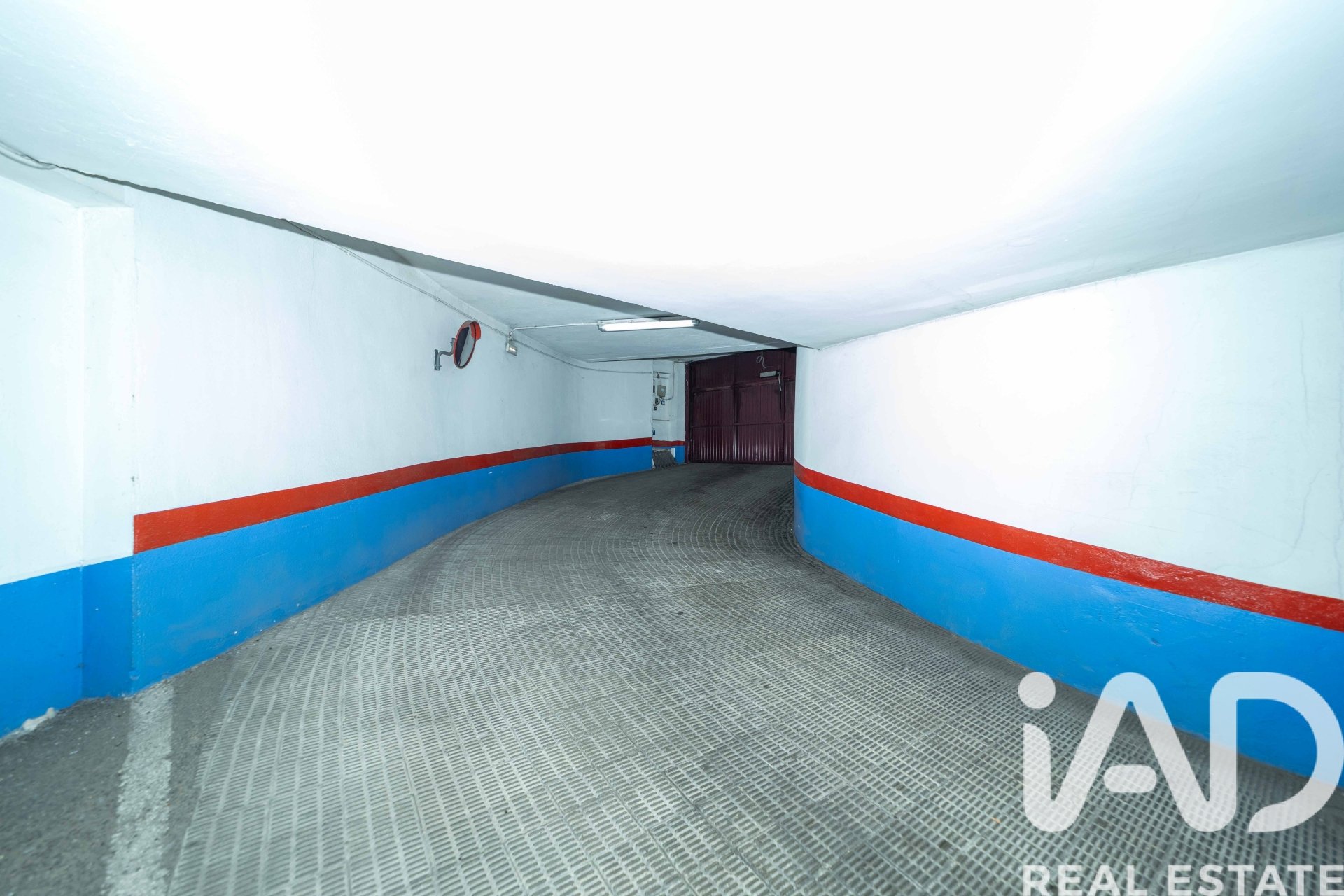 Apartamento en León, España 4 dormitorios, 190 m2 No. 188418