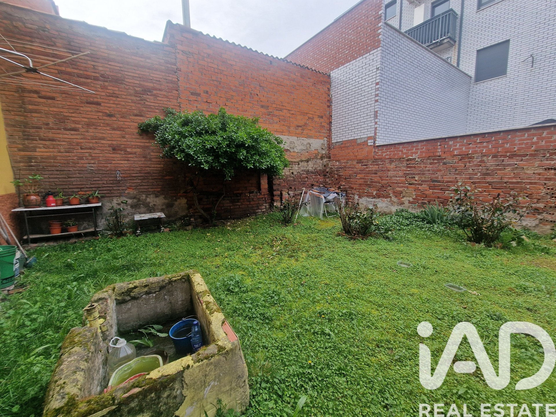 Māja Leon, Spānijā 12 istabas, 432 m2 Nr. 188419