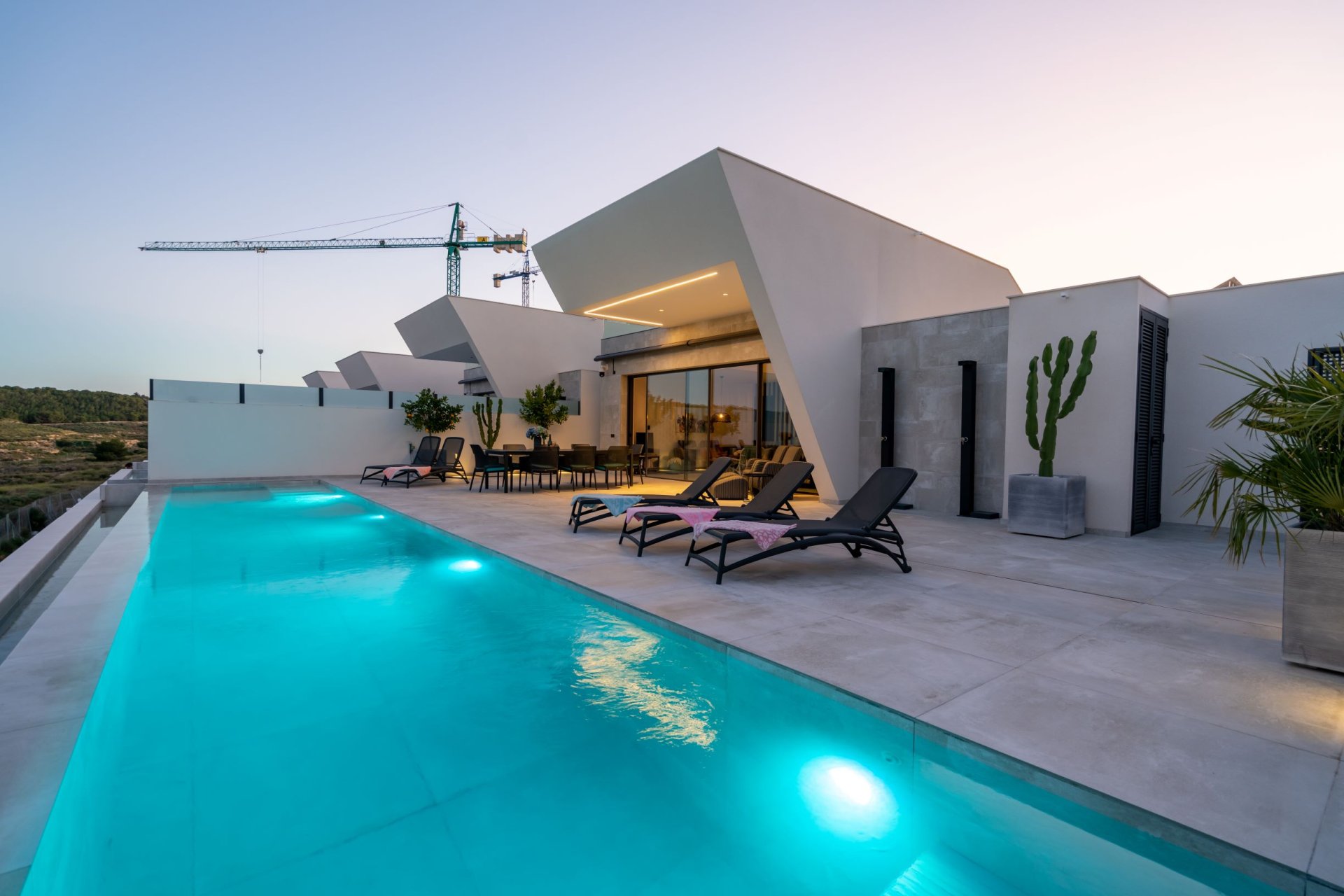 Huvila Rojales, Alicante, Espanja 4 makuuhuonetta, 408 m2 No. 163605