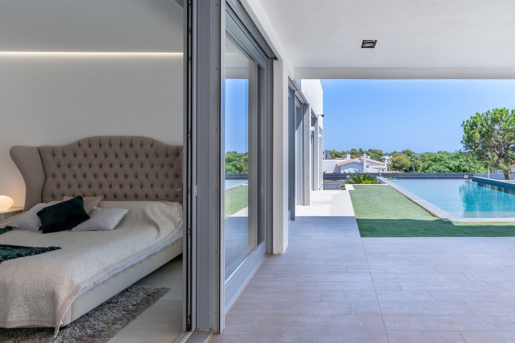 Villa in Santa Ponsa, Mallorca, Spain 4 bedrooms, 601 sq.m. No. 143434
