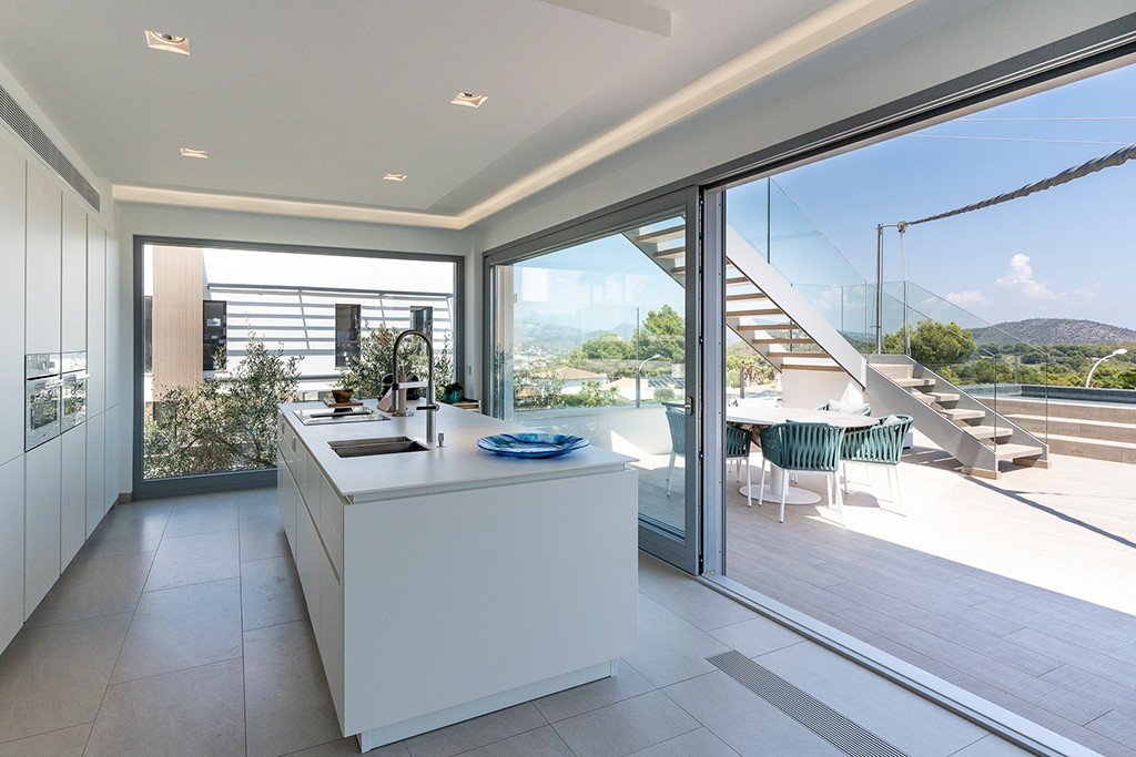 Villa in Santa Ponsa, Mallorca, Spain 4 bedrooms, 601 sq.m. No. 143434