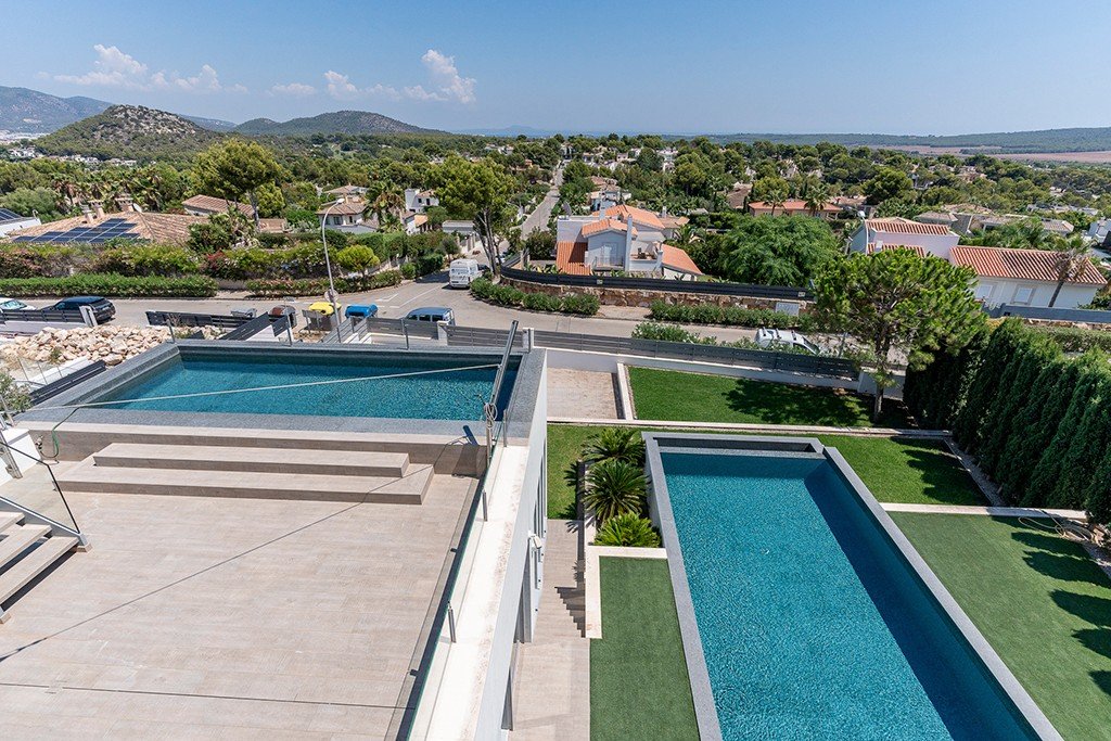 Villa in Santa Ponsa, Mallorca, Spain 4 bedrooms, 601 sq.m. No. 143434