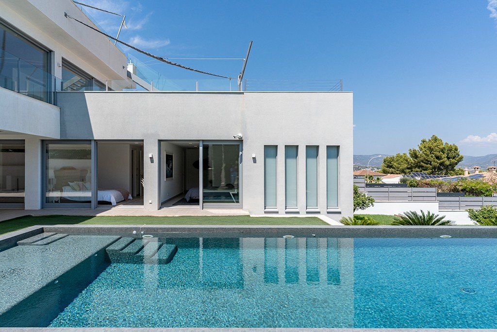 Villa in Santa Ponsa, Mallorca, Spain 4 bedrooms, 601 sq.m. No. 143434