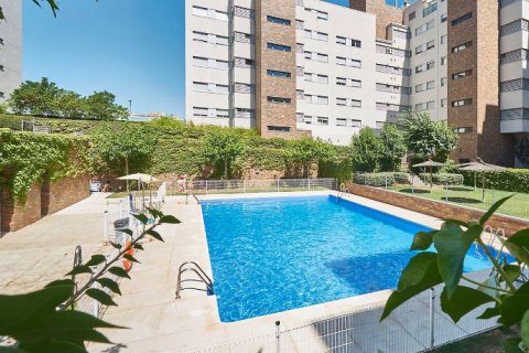 Huoneisto Madrid, Espanja 3 makuuhuonetta, 110 m2 No. 60163
